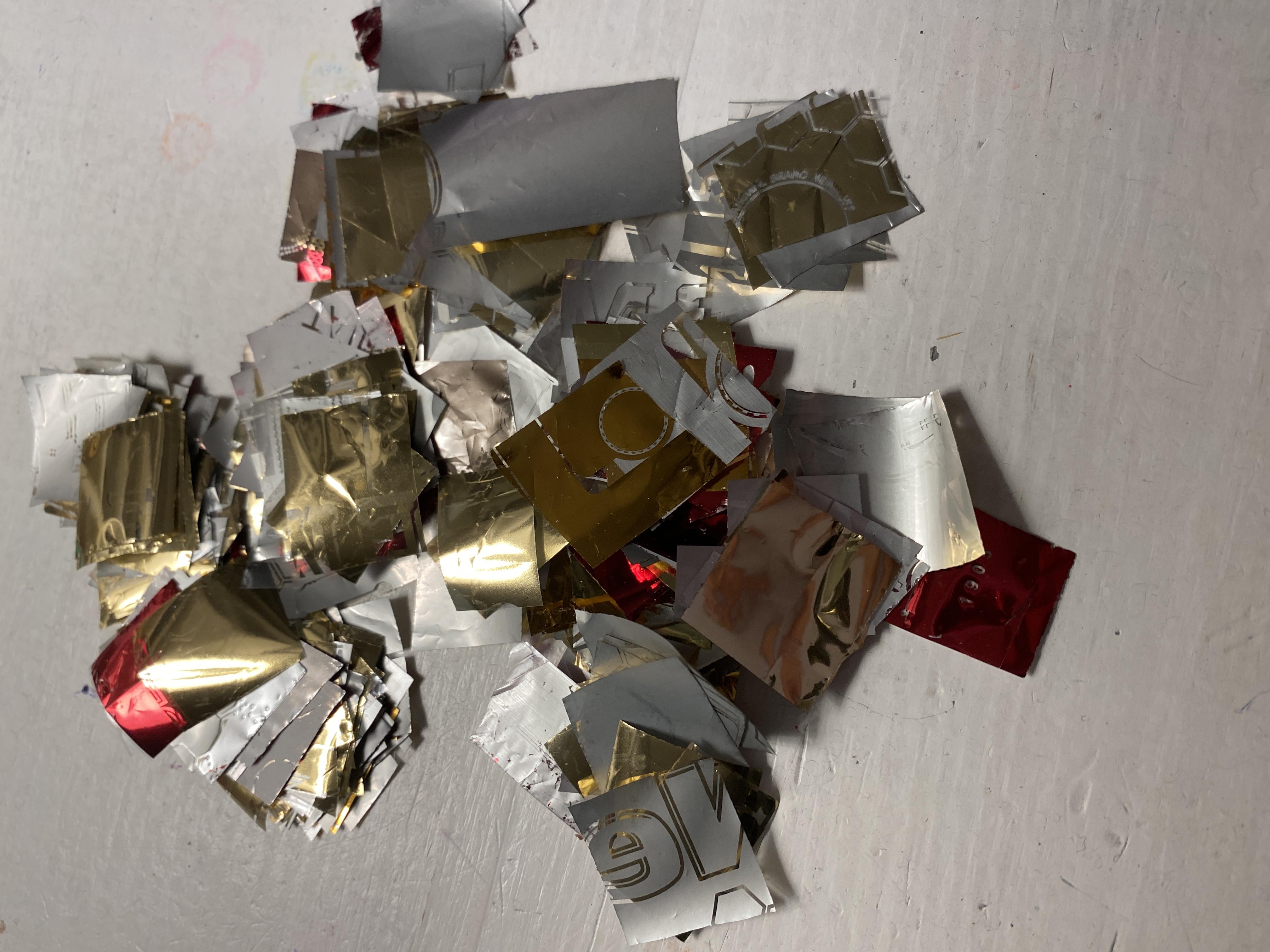 Хлопавка Lucky Party 15,5 см NLPNQ155 Siverska у реальних умовах використання від користувача Катерина.