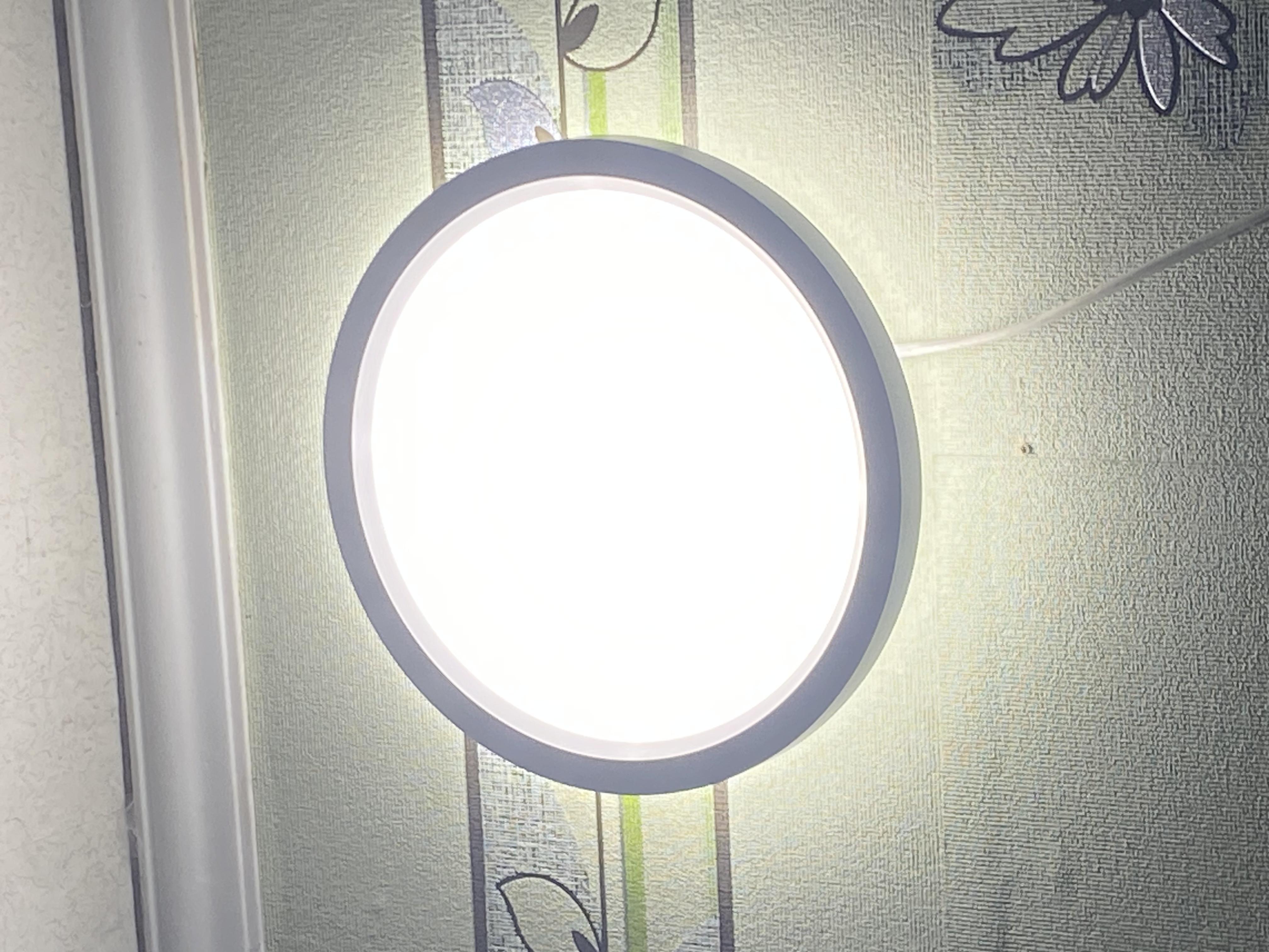 Фото: Світильник стельовий Philips Led AIO 24 Вт білий 929004689001, надіслане покупцем Олексій Світильник стельовий Philips Led AIO 24 Вт білий 929004689001 у реальних умовах використання від покупця Олексій.