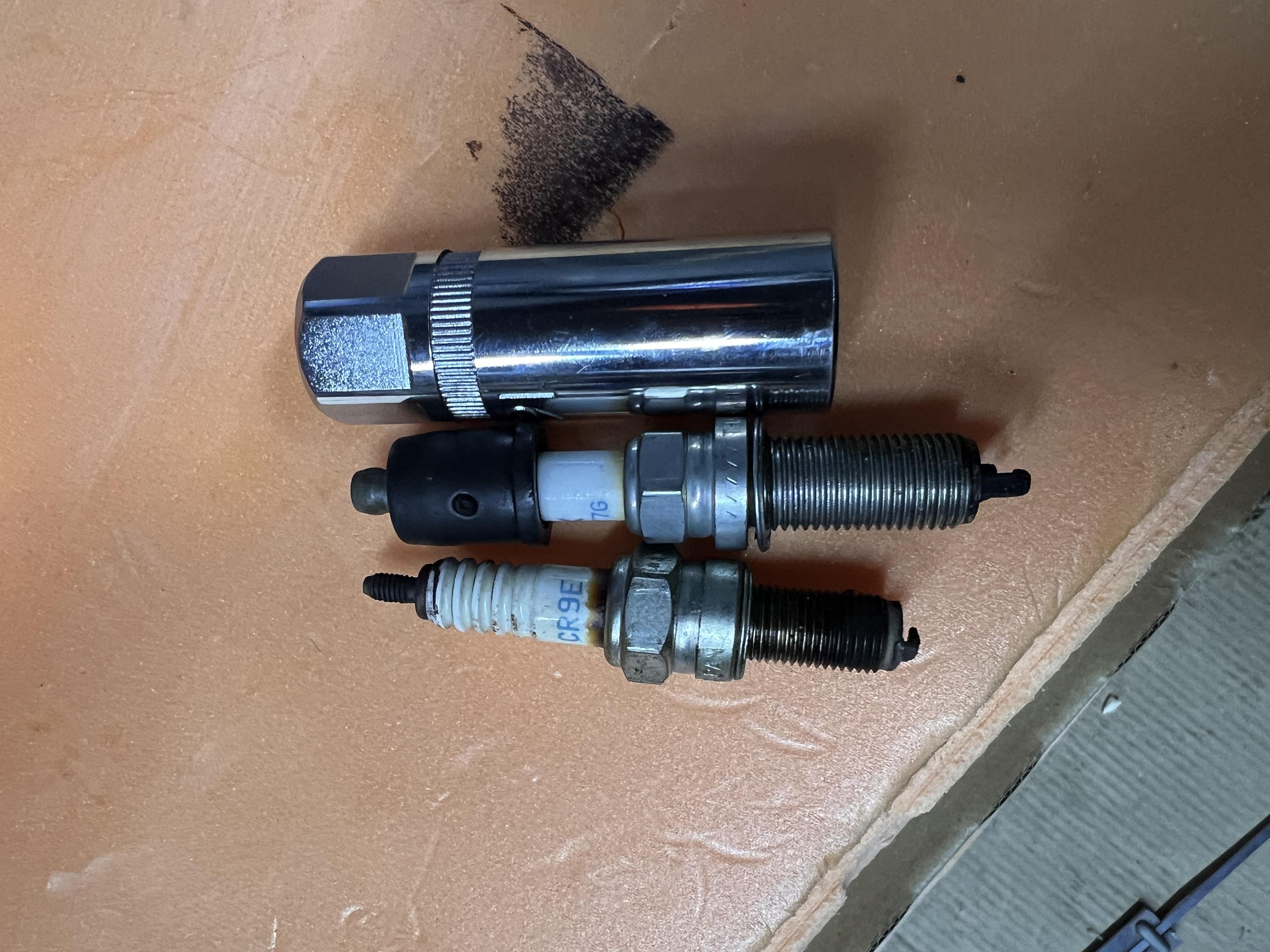 Головка свечная Toptul   BAAR1616 в реальных условиях использования от пользователя Олександр.