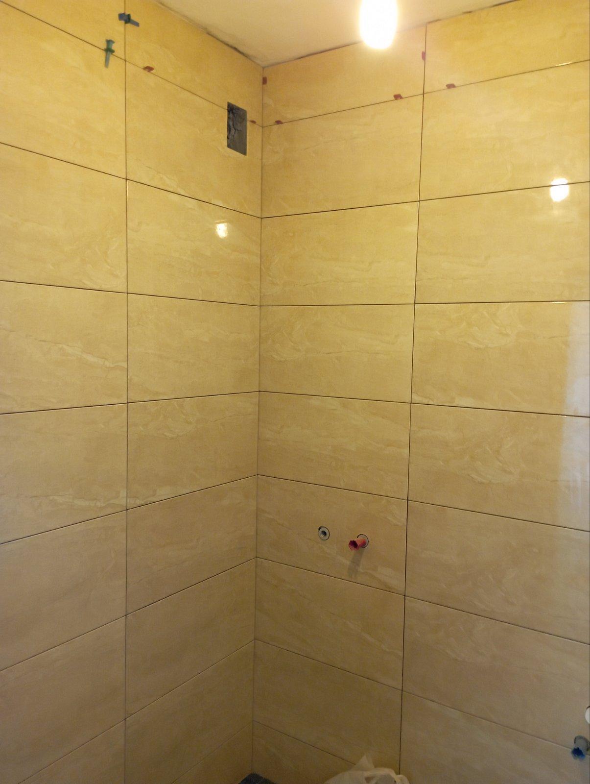 Плитка Golden Tile PETRARCA бежевый М91051 30x60 у реальних умовах використання від покупця Макс.