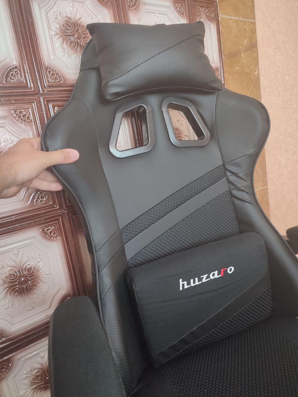 Фото: Кресло компьютерное Huzaro Force 4,4 Grey (11824995), отправлено пользователем Роман Кресло компьютерное Huzaro Force 4,4 Grey (11824995) в реальных условиях использования от пользователя Роман.