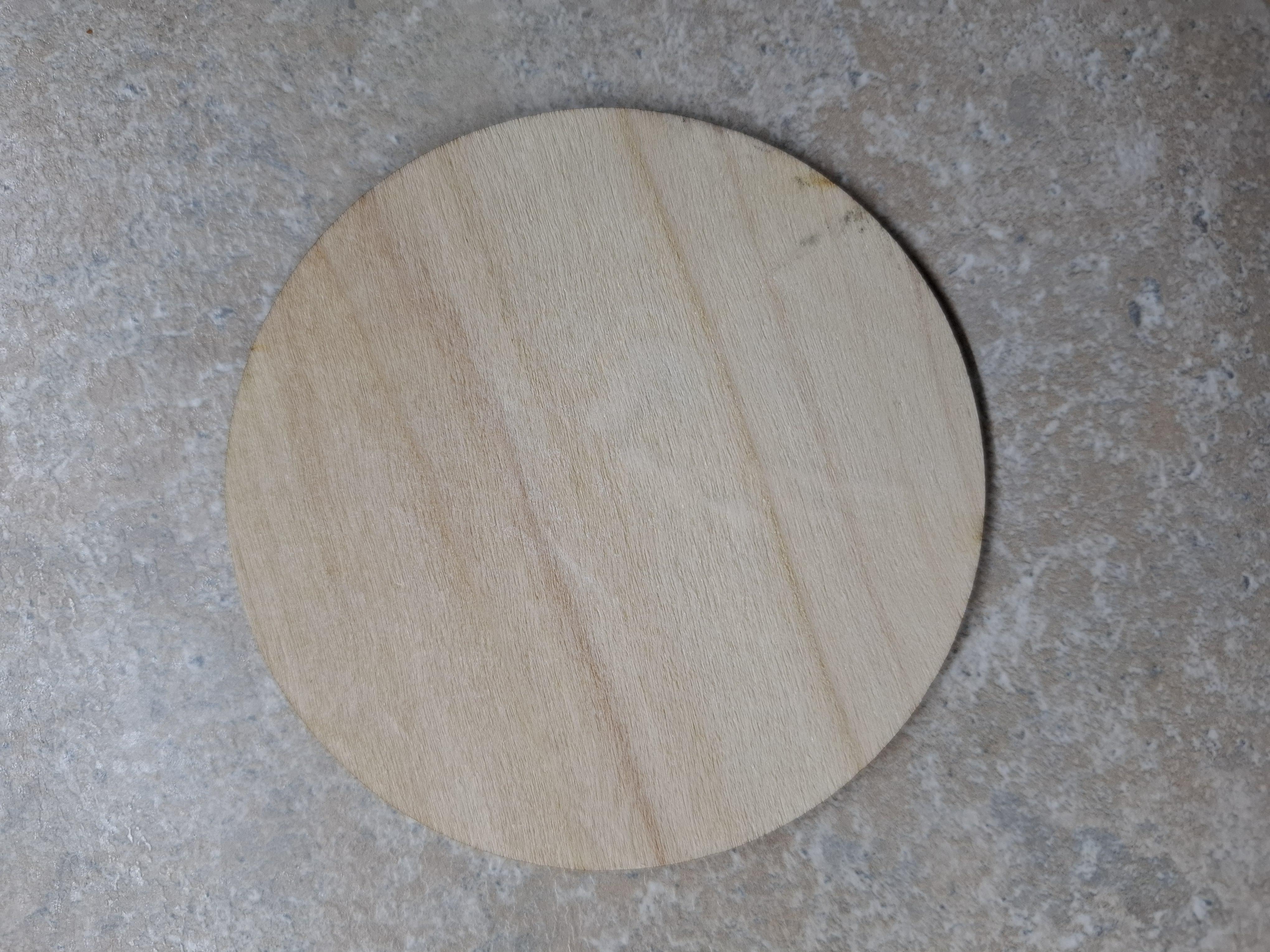 Фото: Набор деревянных подставок под чашки Ворон 8 шт., отправлено покупателем Максим Набор деревянных подставок под чашки Ворон 8 шт. в реальных условиях использования от покупателя Максим.