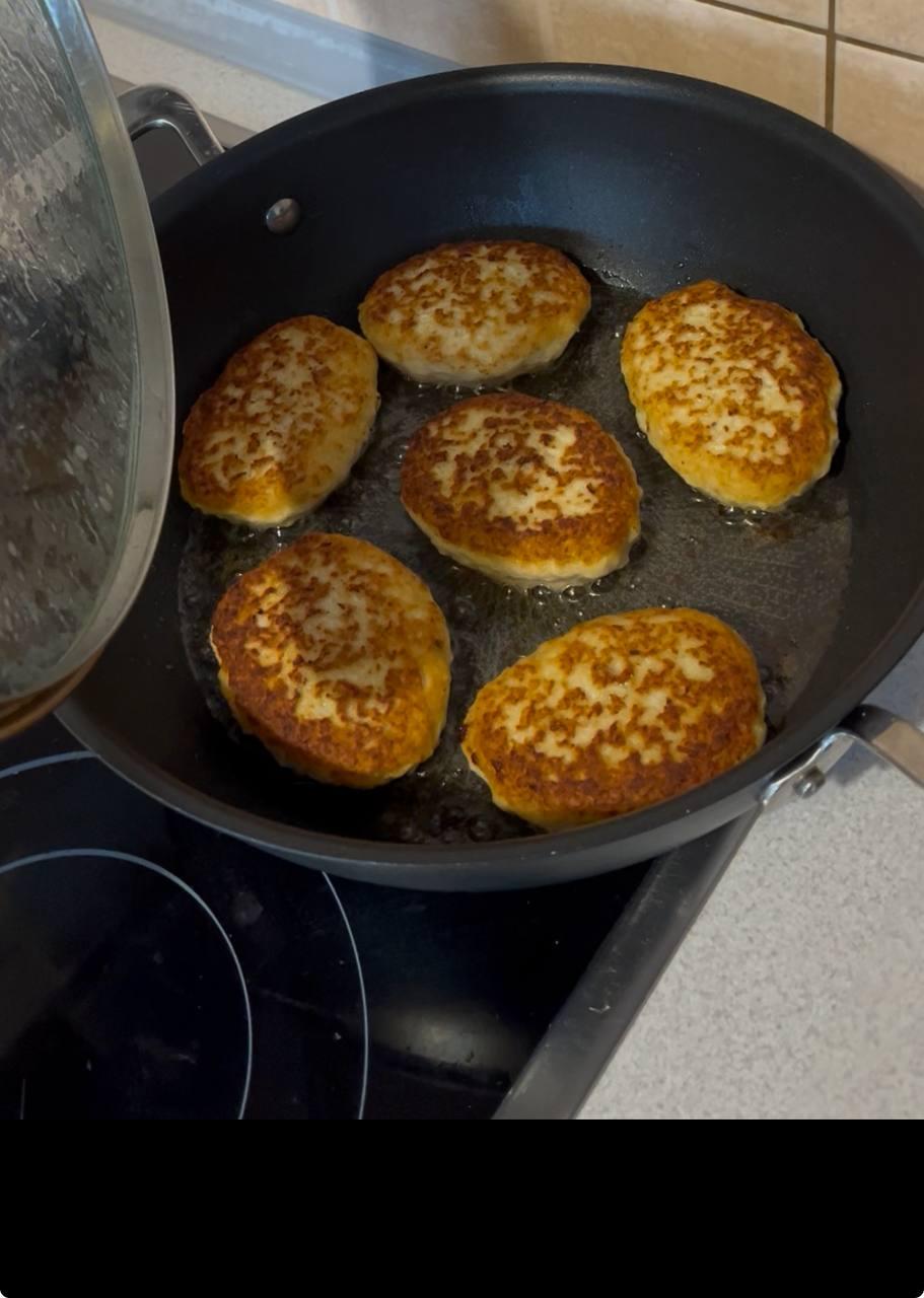 Сотейник з двома ручками та кришкою Tefal Unlimited 26 см G2557172 у реальних умовах використання від користувача Людмила Одарчук.