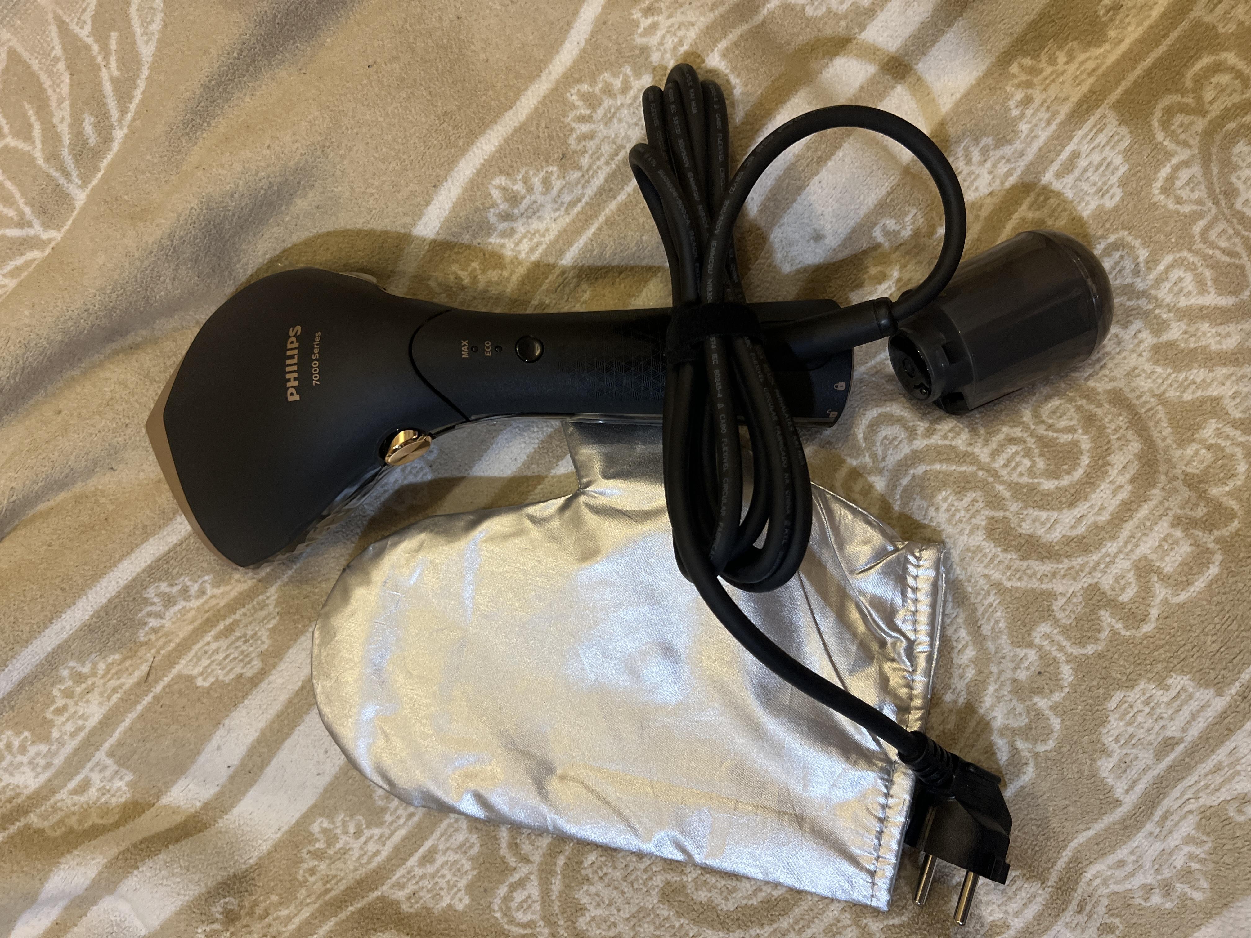 Отпариватель ручной Philips STH7060/80 в реальных условиях использования от покупателя Катерина.