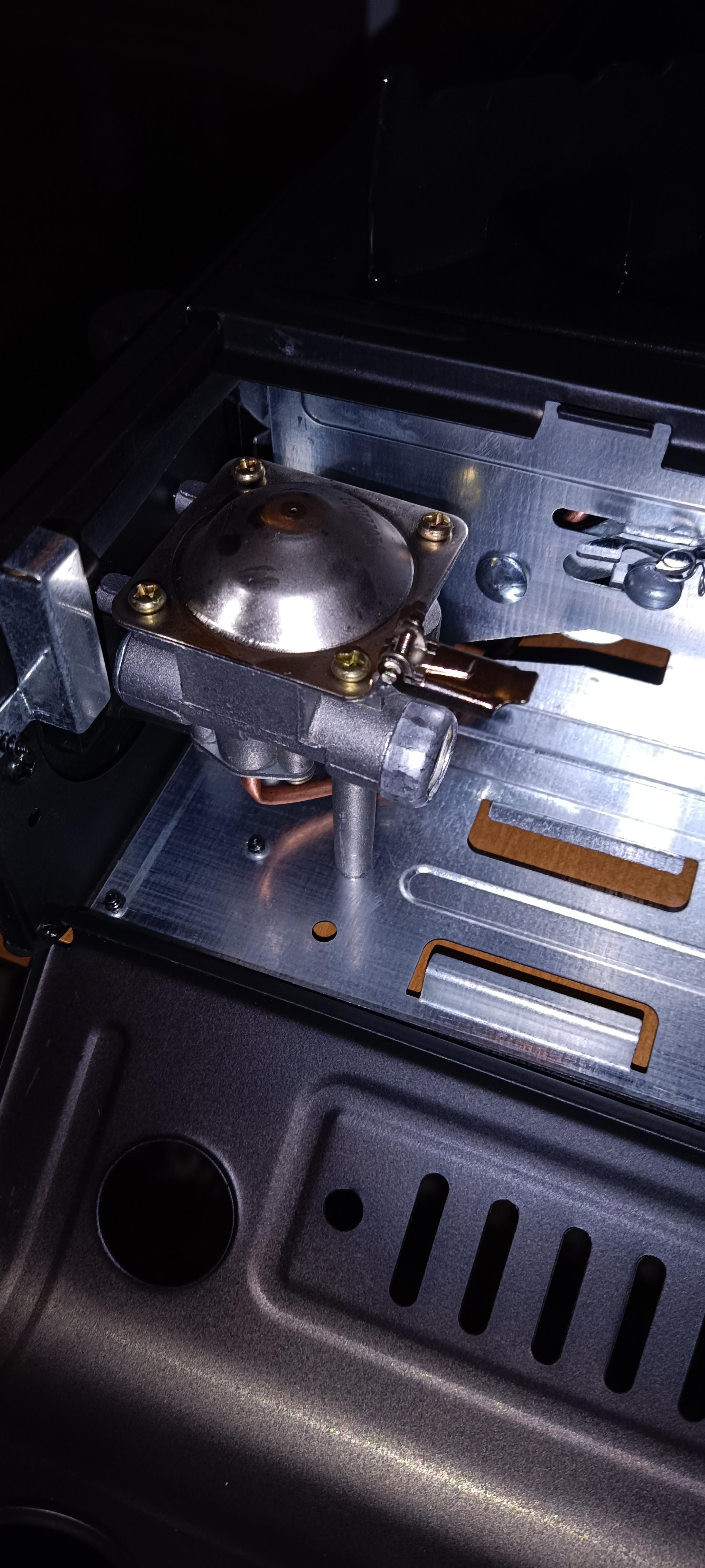 Газовая горелка туристическая Happy home BDZ-155A с пьезоподжигом и кейсом с 3 баллонами (1756375589) в реальных условиях использования от покупателя Віталій.