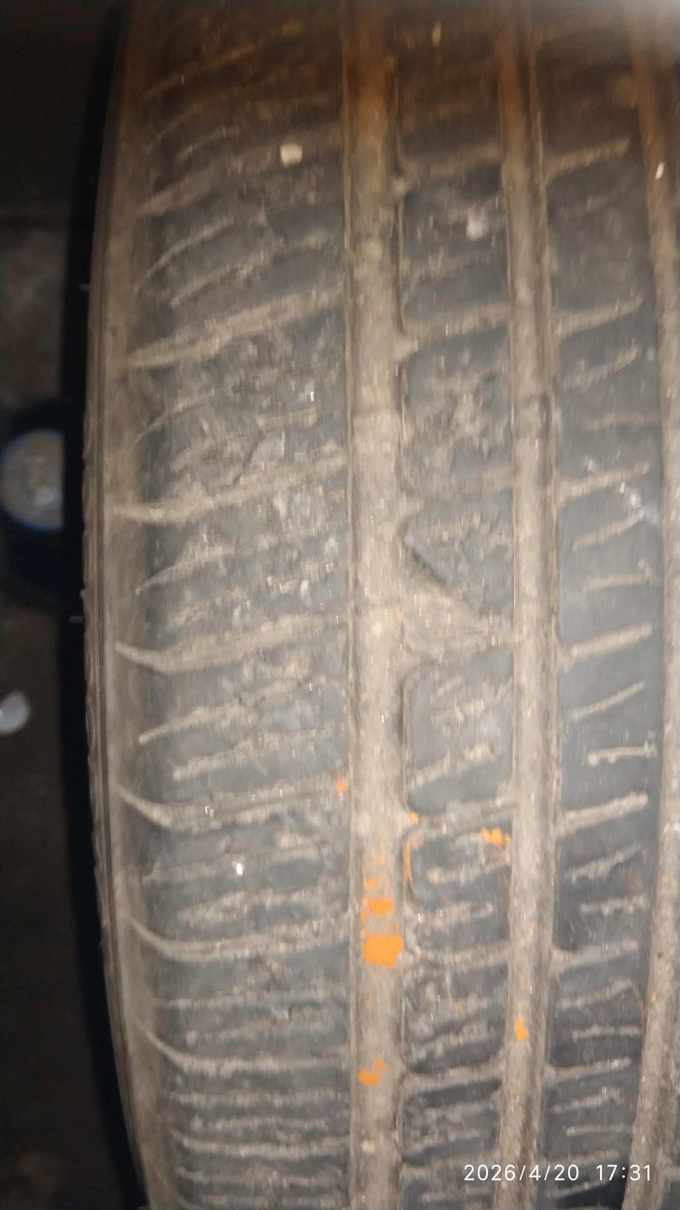Фото: Шина Goodyear EfficientGrip Performance ROF 205/60 R16 92 V лето, отправлено покупателем Сергей Шина Goodyear EfficientGrip Performance ROF 205/60 R16 92 V лето в реальных условиях использования от покупателя Сергей.