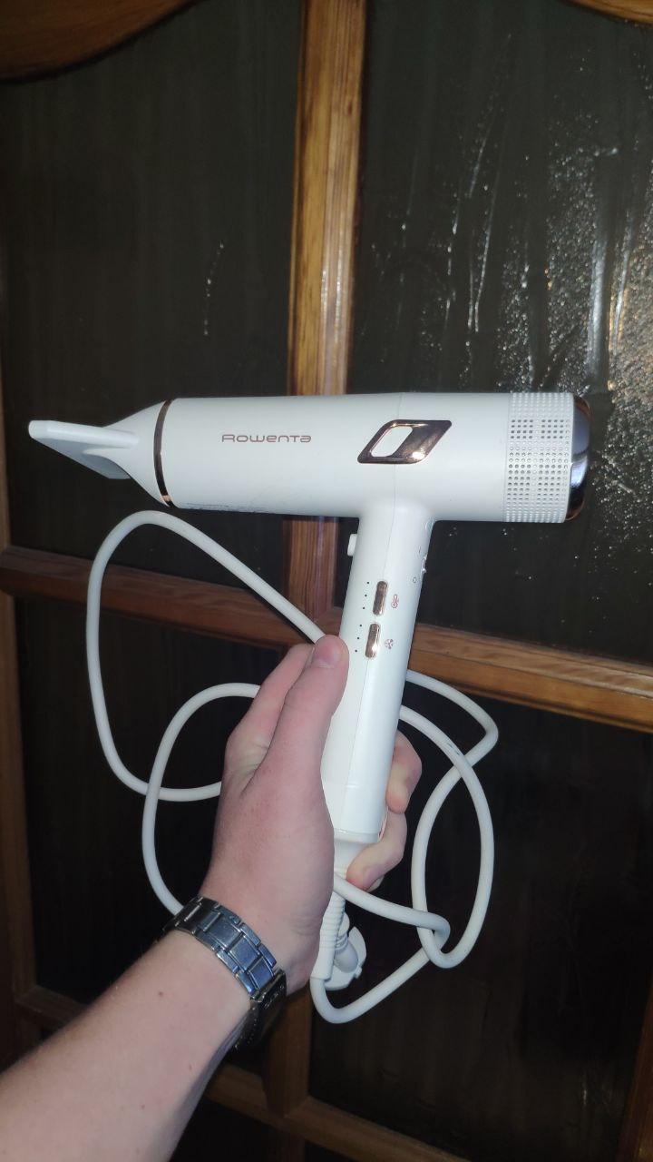 Фен Rowenta CV9910F3 в реальных условиях использования от пользователя Тетяна Скаржук.