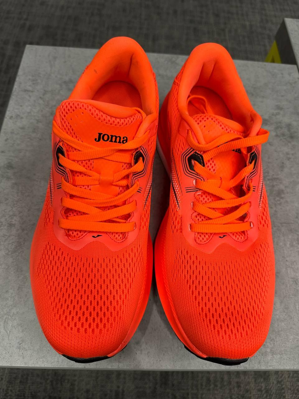 Кроссовки мужские Joma Hispals RHISPS2507 р.42,5 оранжевые в реальных условиях использования от покупателя Сергій.