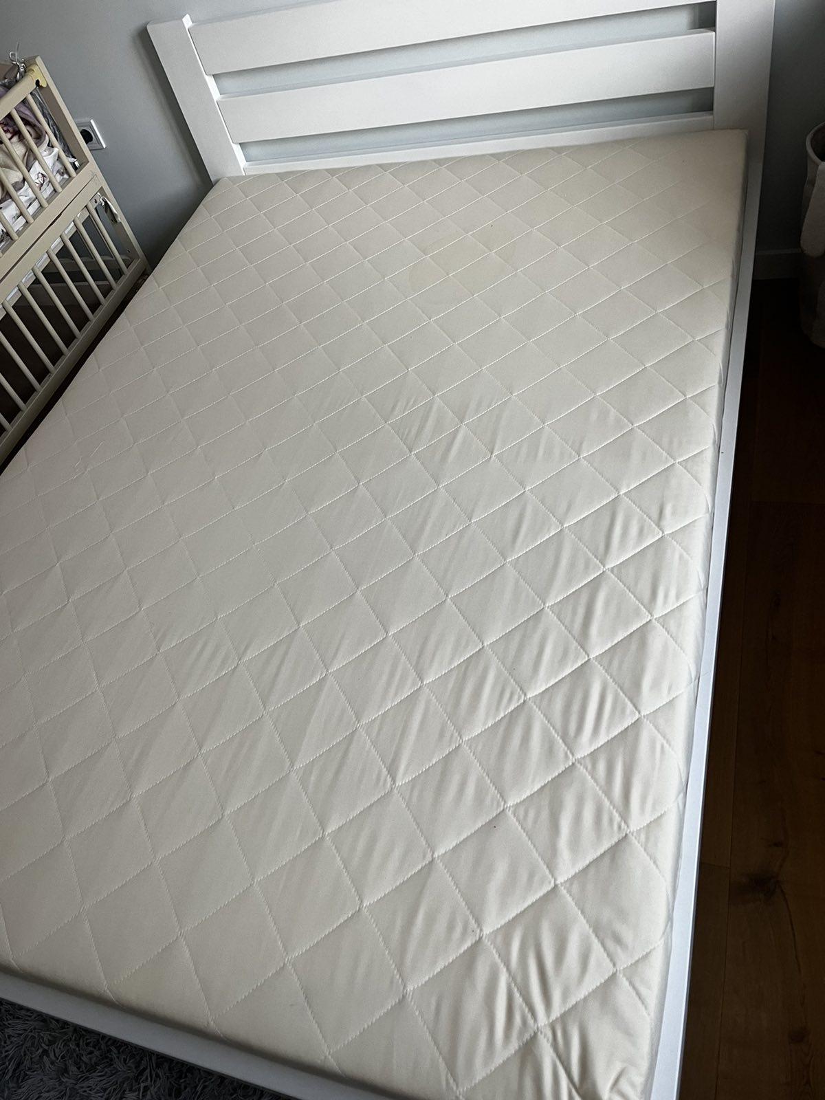 Матрас беспружинный PURPLE High 140x190 см (21110036-140190) в реальных условиях использования от покупателя Ковалеа Сергій.