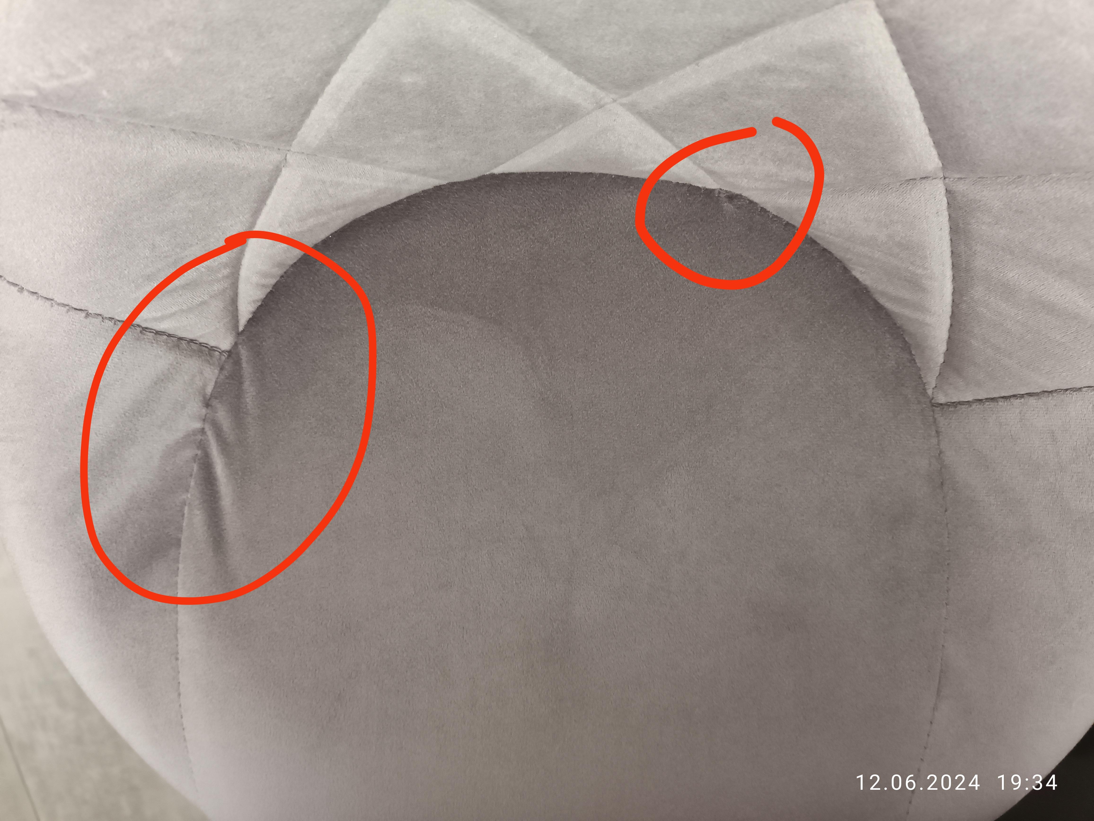 Барний стілець Leobert Kast Grey/Aksamit у реальних умовах використання від покупця Марина.