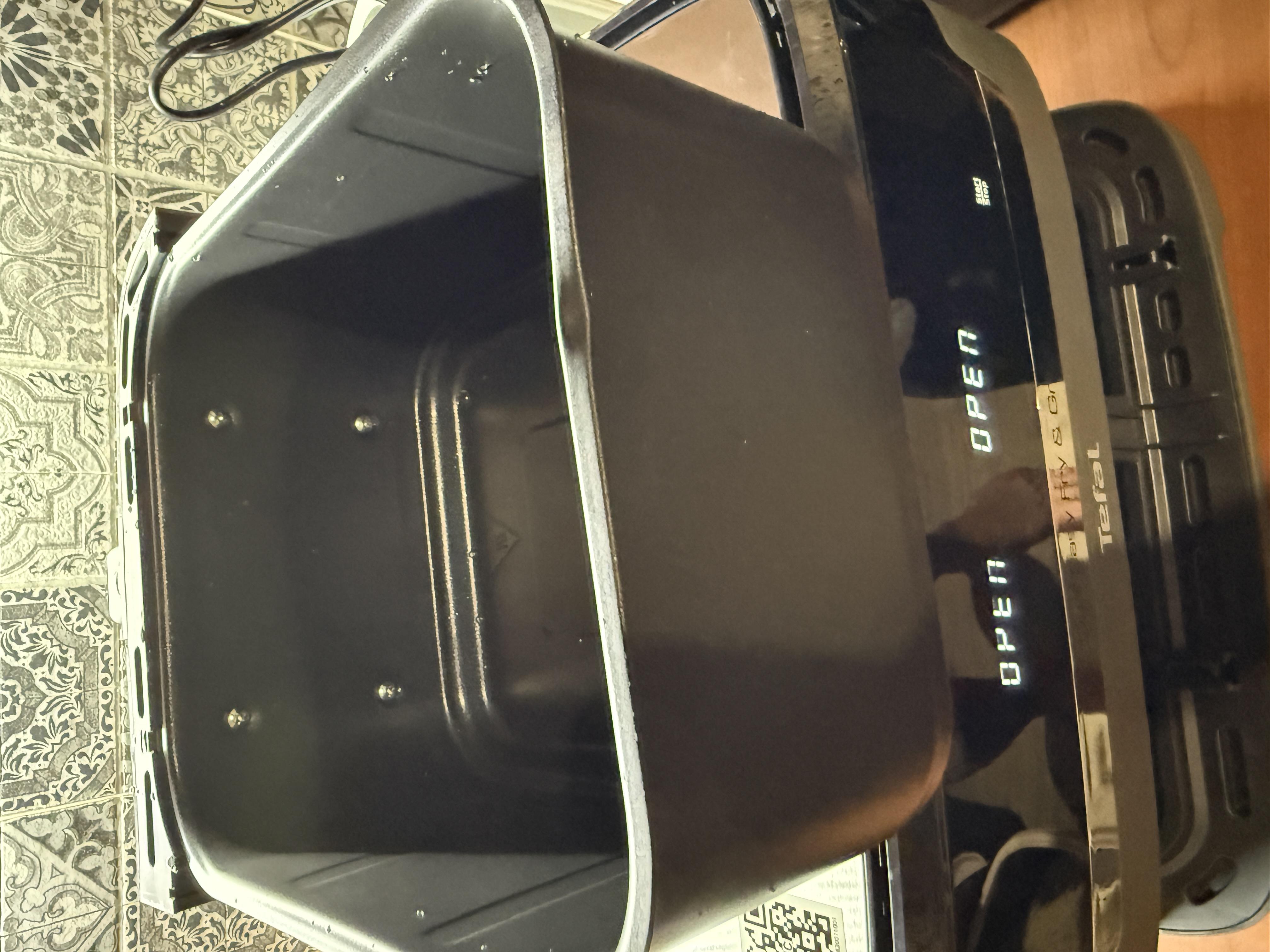 Мультипіч Tefal Dual Easy Fry & Grill Air Fryer EY905B10 у реальних умовах використання від покупця Іван.