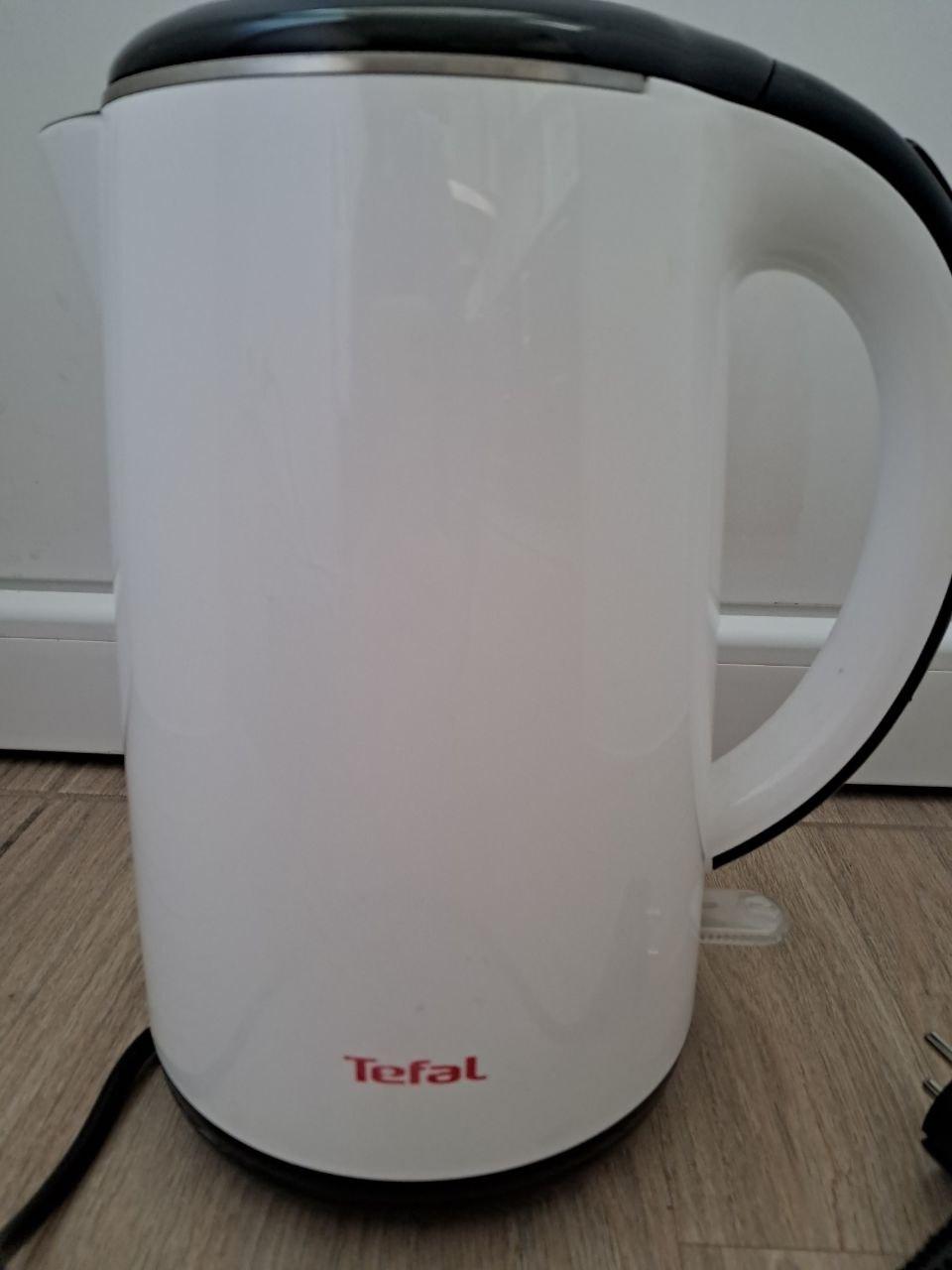 Электрочайник Tefal KO260130 в реальных условиях использования от пользователя Анна Лісник.
