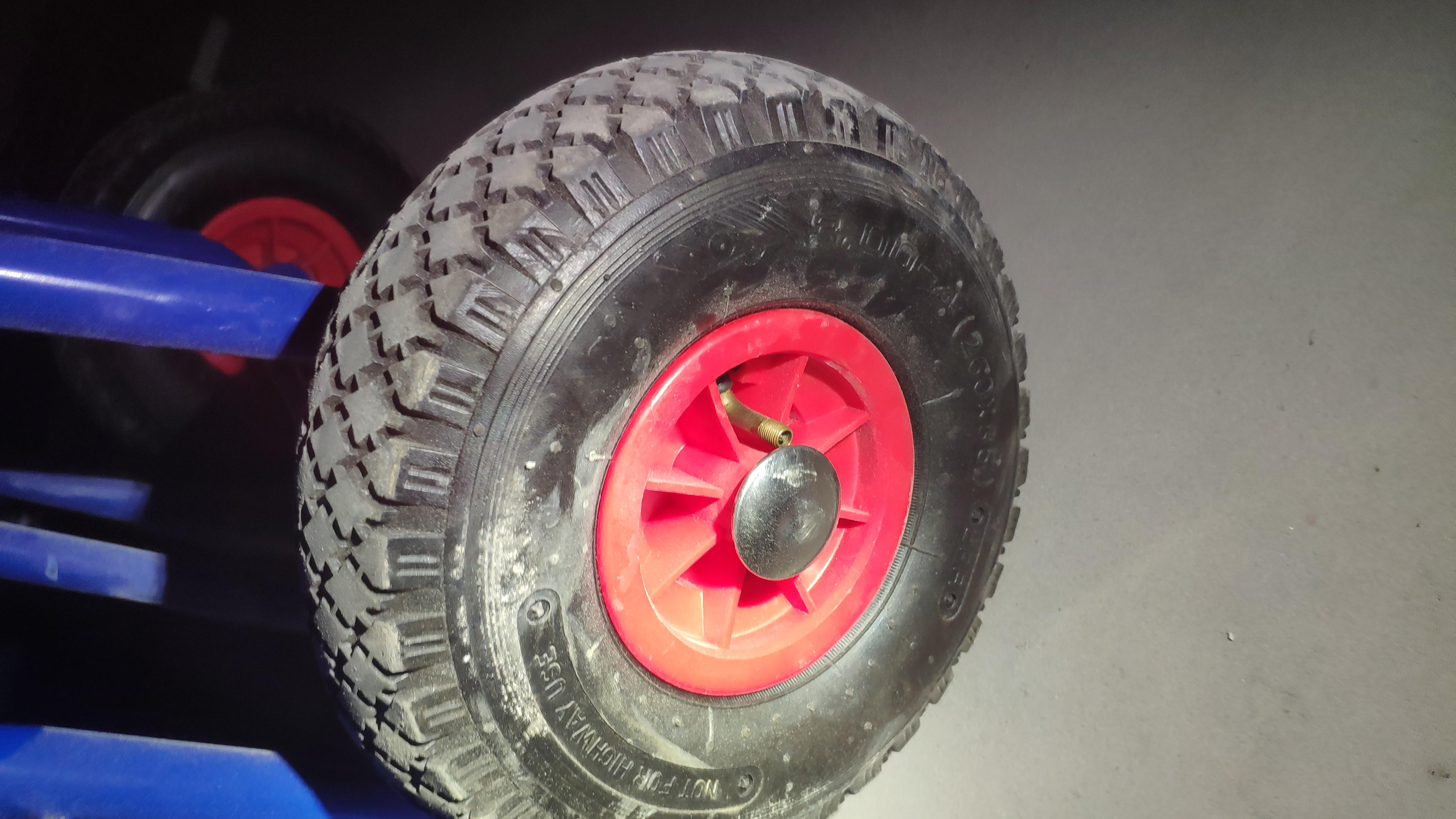 Камера для пневматического колеса 4.10/3.50-4/3.00-4 (72350-4) в реальных условиях использования от покупателя Бойчишин.