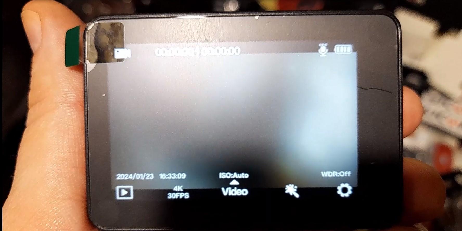 Экшн-камера SJCAM SJ11 Active black (6972476162398) в реальных условиях использования от пользователя Максим.