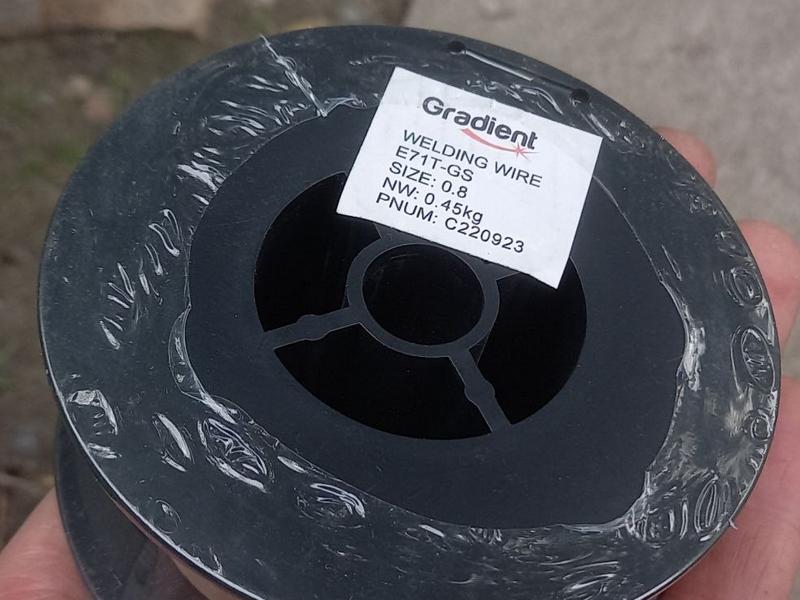 Фото: Проволока сварочная флюсовая Gradient E71T-GS 0,8 мм 0,45 кг, отправлено покупателем Сергей Проволока сварочная флюсовая Gradient E71T-GS 0,8 мм 0,45 кг в реальных условиях использования от покупателя Сергей.