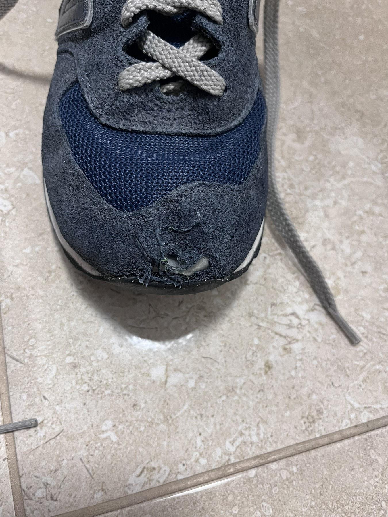 Кросівки чоловічі демісезонні New Balance ML574EVB р.40,5 у реальних умовах використання від користувача Таня.