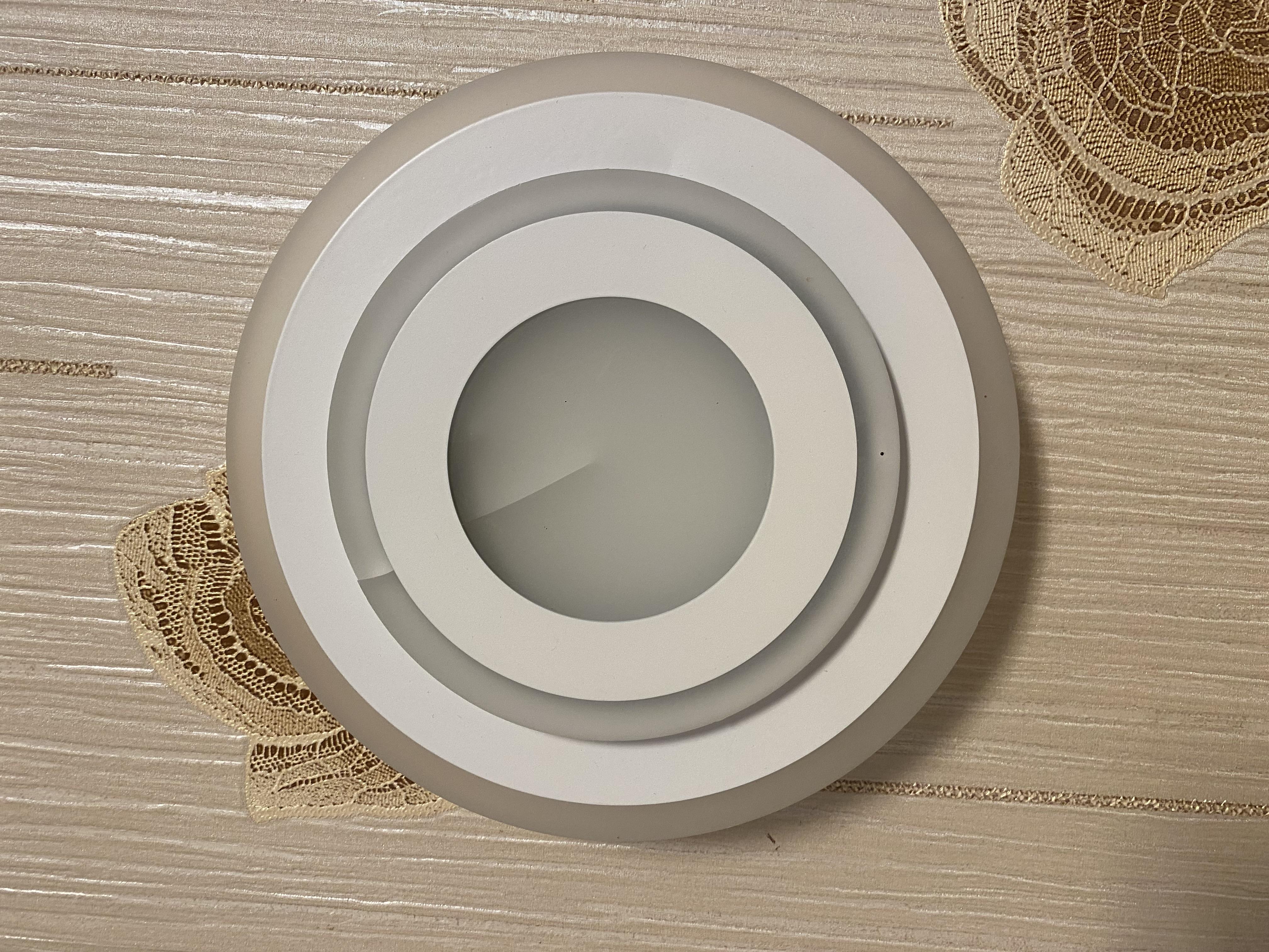 Бра Victoria Lighting Iceland/AP200 LED 40 Вт белый в реальных условиях использования от пользователя Ярослав.