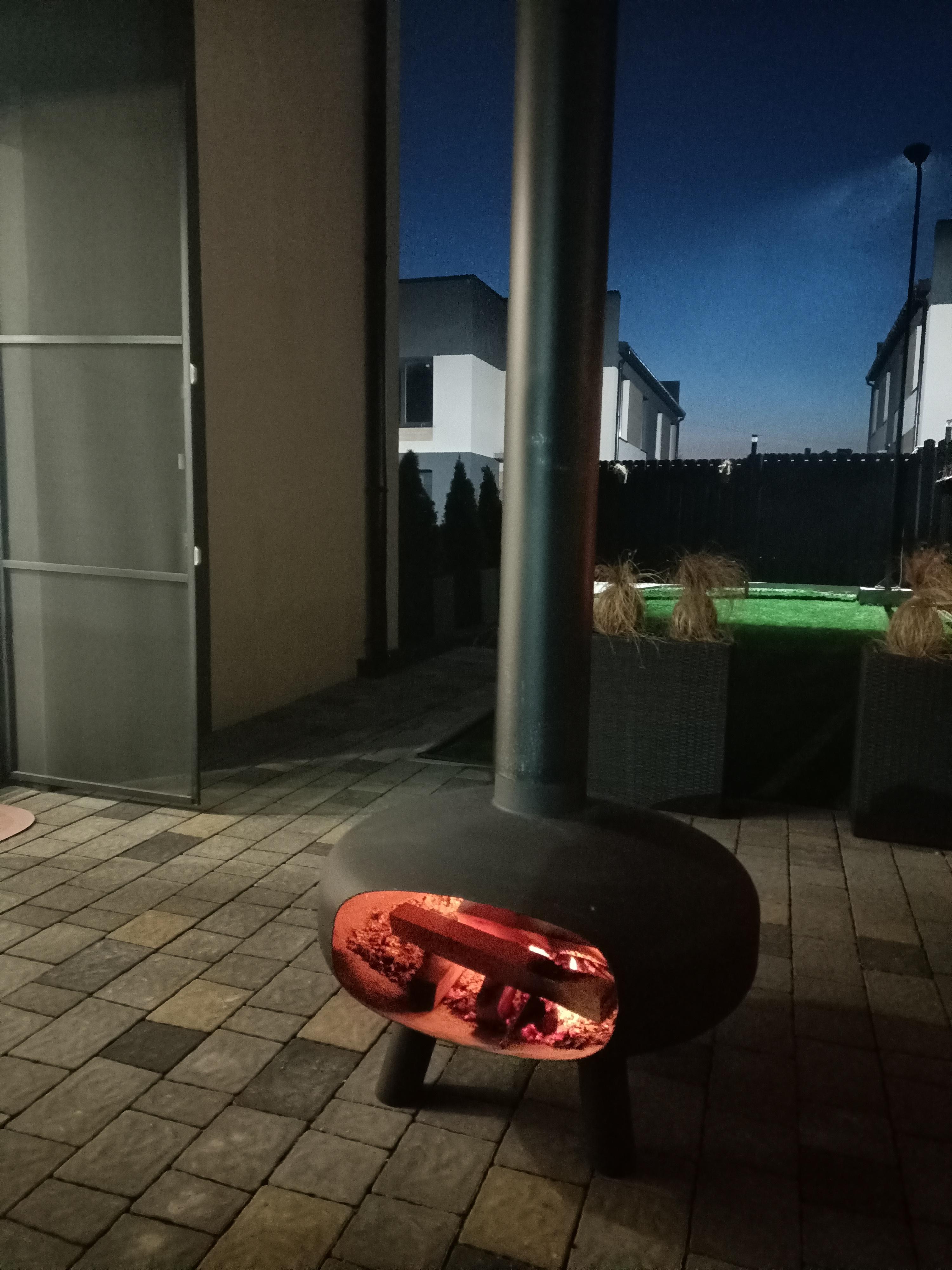 Гриль-очаг OXA Blaze 	680х750х656 в реальных условиях использования от покупателя Олександра.