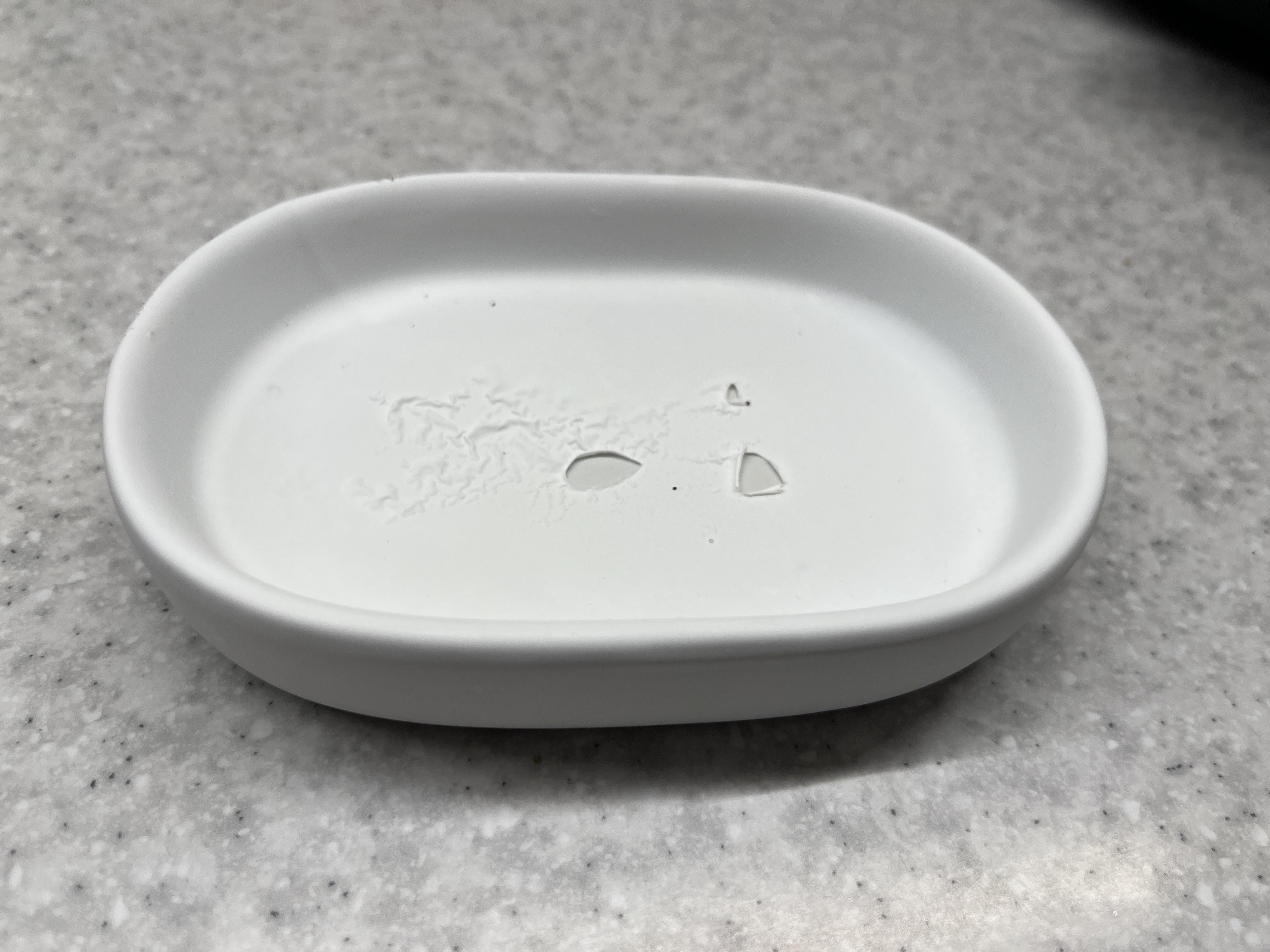 Мыльница Milan BA-24 White в реальных условиях использования от пользователя Анастасія.