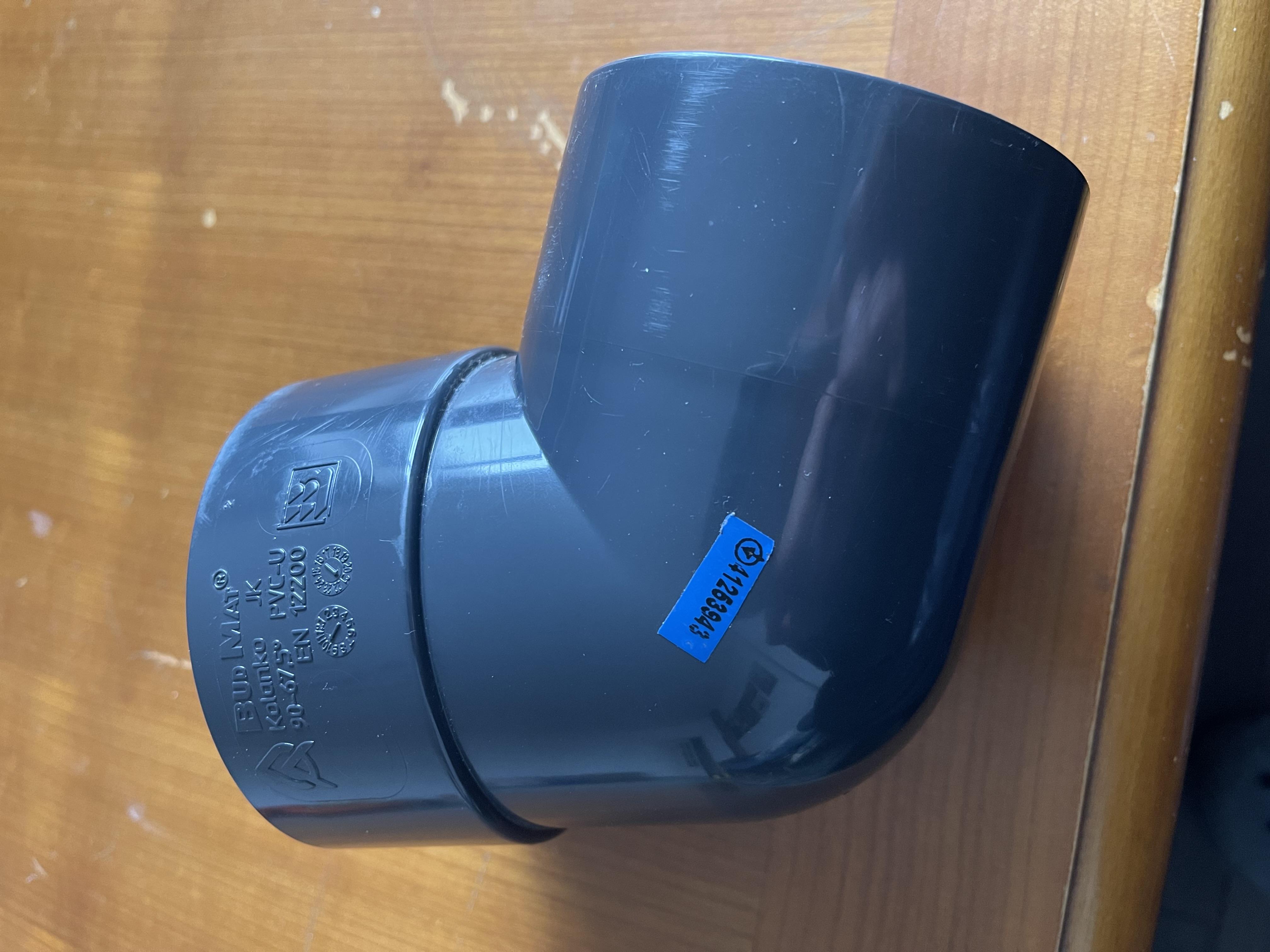 Фото: Коліно труби Bryza 90 мм 67° Коричневий, надіслане користувачем Вадим Коліно труби Bryza 90 мм 67° Коричневий у реальних умовах використання від користувача Вадим.