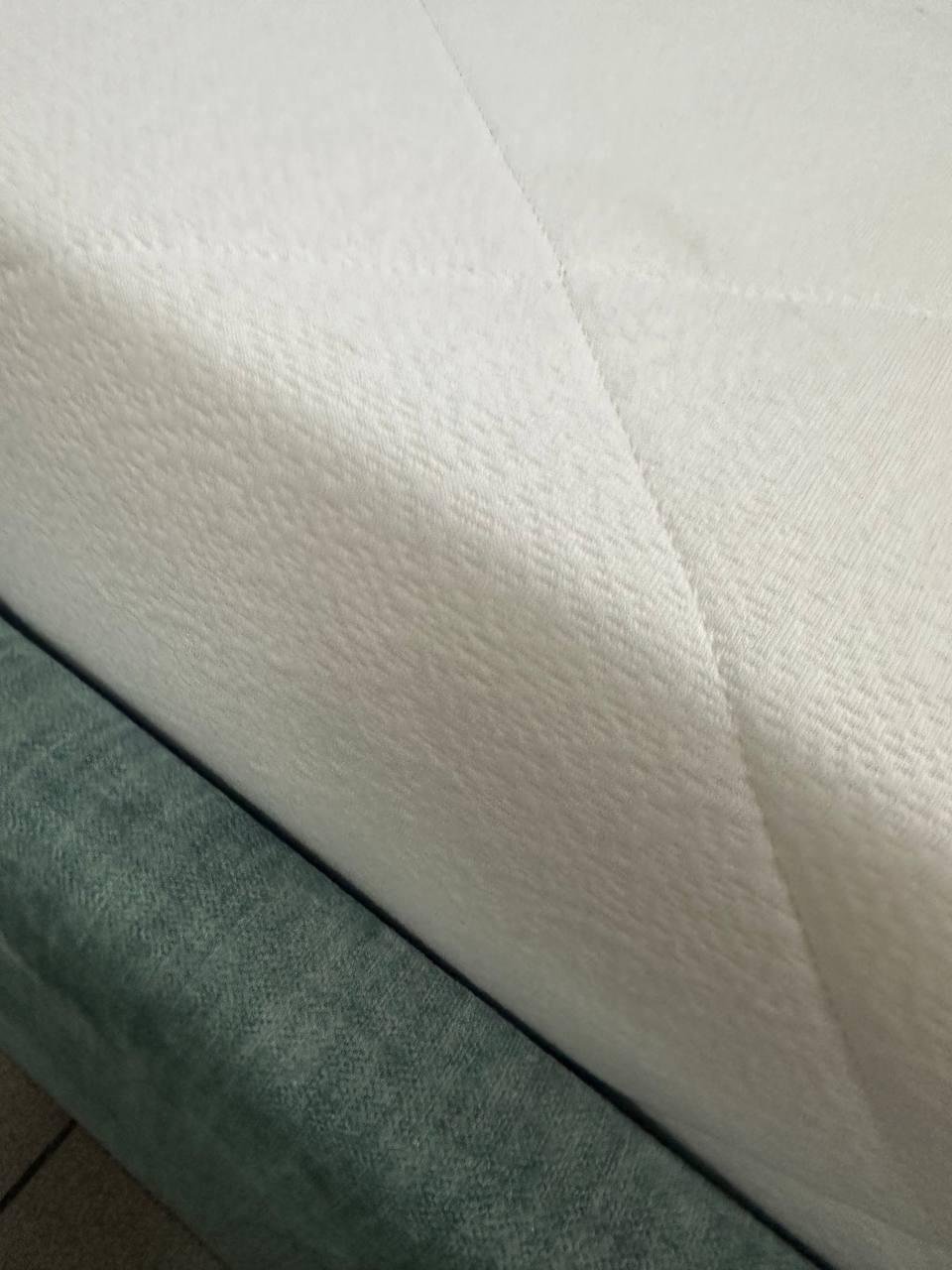 Матрас беспружинный PURPLE High 140x190 см (21110036-140190) в реальных условиях использования от покупателя Соболєв Олександр Сергійович.