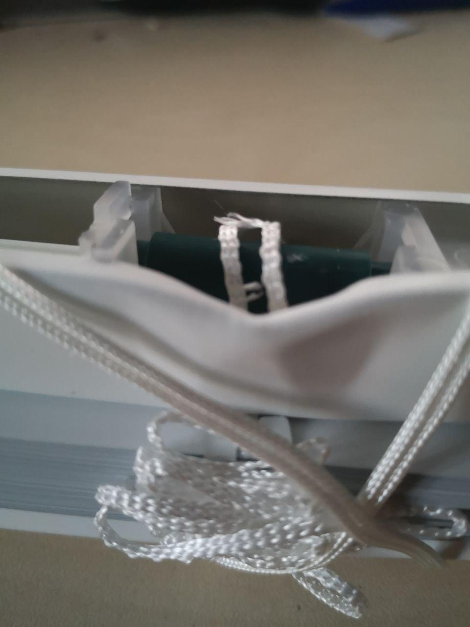 Фото: Жалюзі горизонтальні алюмінієві E-ROLETA 60х130 см Білий (451-60-130), надіслане покупцем Олег Жалюзі горизонтальні алюмінієві E-ROLETA 60х130 см Білий (451-60-130) у реальних умовах використання від покупця Олег.