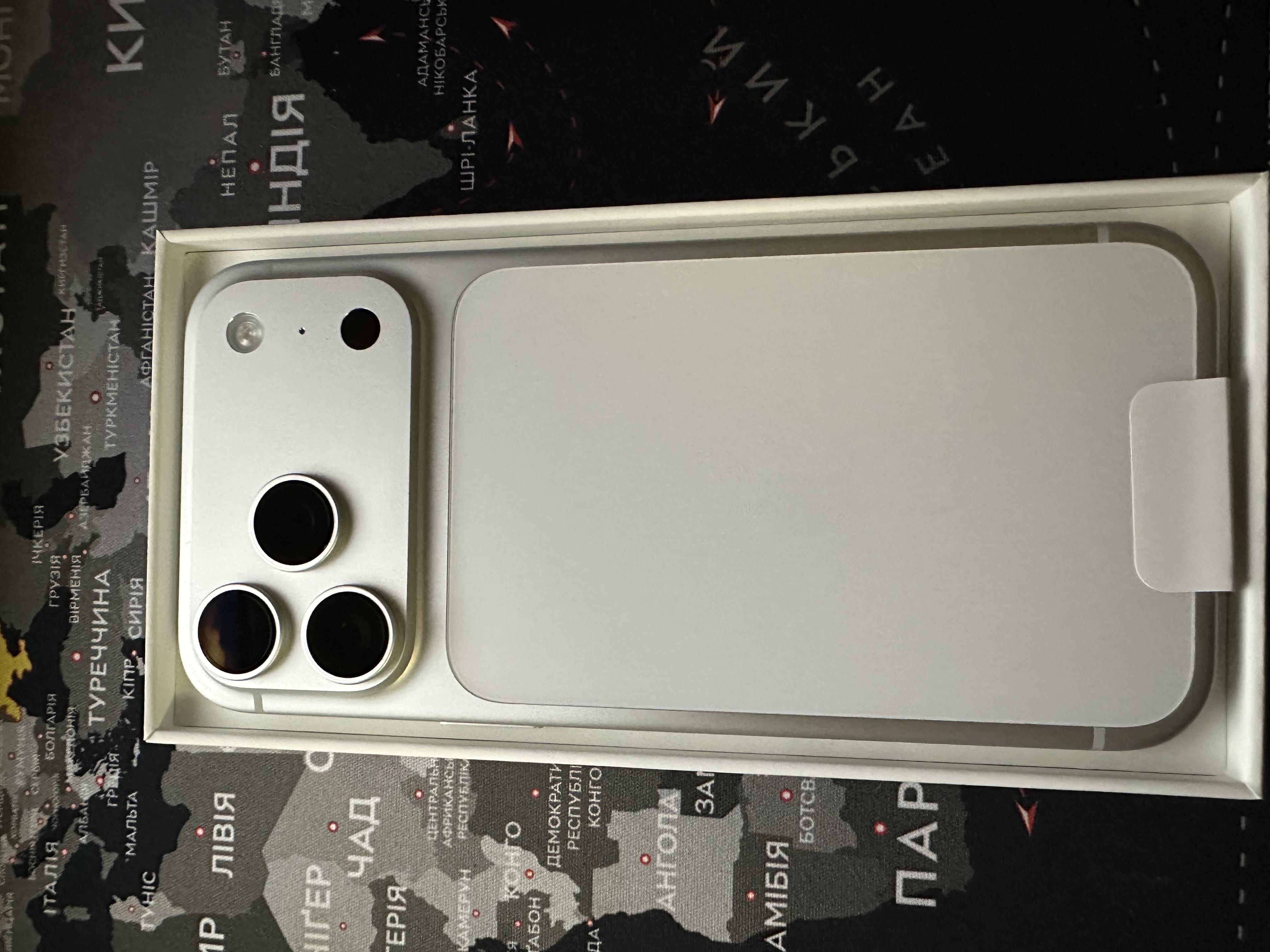 Смартфон Apple iPhone 17 Pro Max 256GB silver (MFYM4AF/A) в реальных условиях использования от покупателя Руслан.