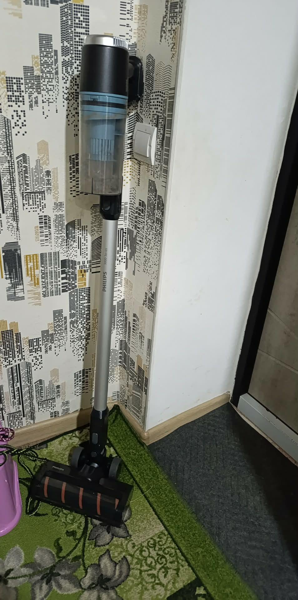 Пылесос аккумуляторный Philips XC3031/01 grey в реальных условиях использования от покупателя SVITLANA.