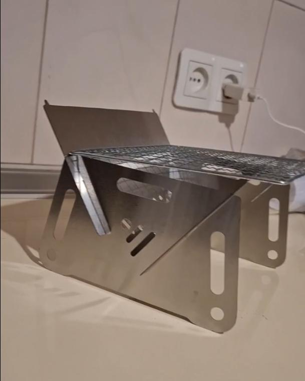 Фото: Мангал міні складний в машину (MNMNGL-0854), надіслане користувачем Мельник Максим Мангал міні складний в машину (MNMNGL-0854) у реальних умовах використання від користувача Мельник Максим.