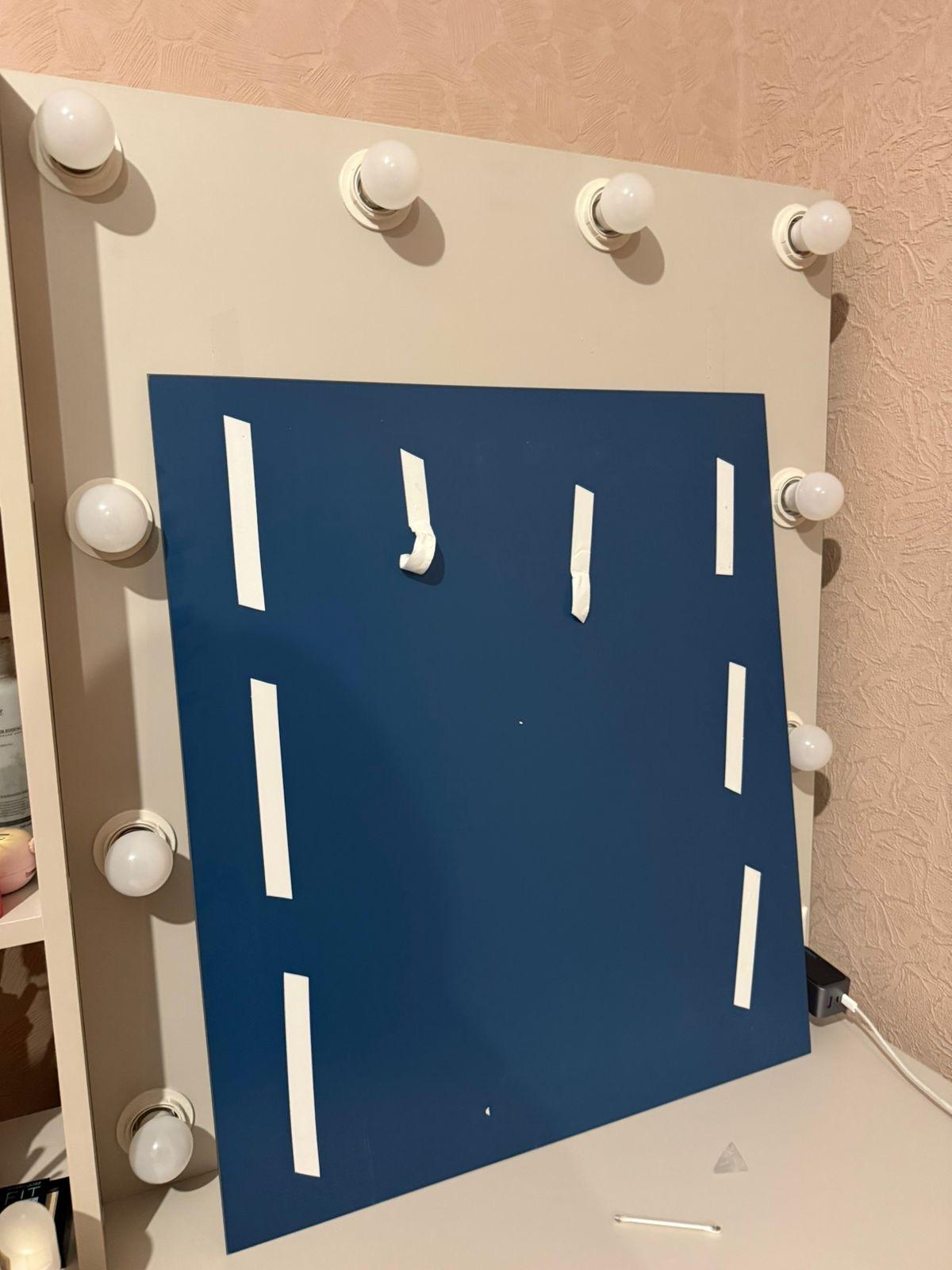 Туалетний столик із лампочками Visage №1 900х500х1600 мм Кашемір у реальних умовах використання від користувача Іван.