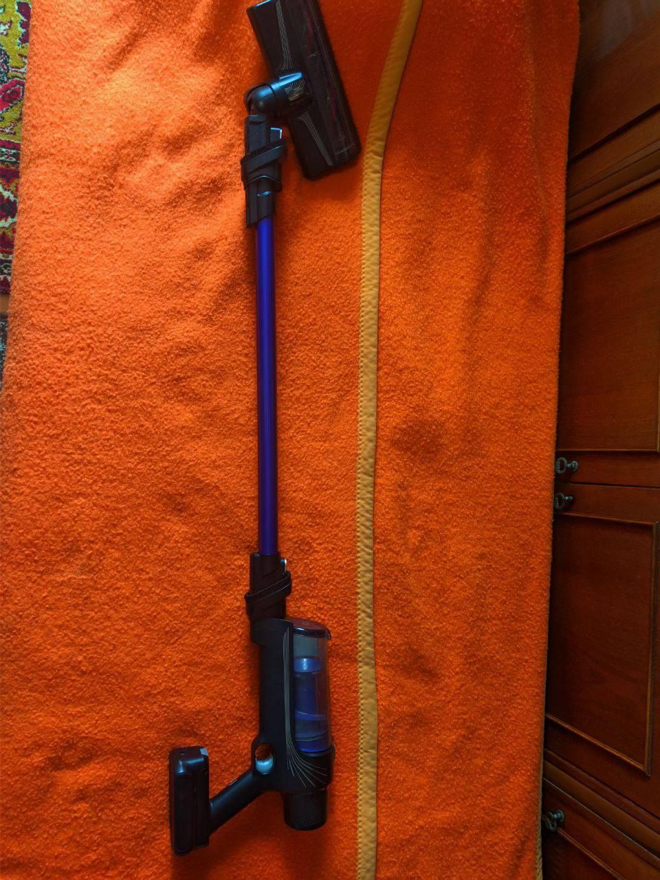 Пылесос аккумуляторный Rowenta X-PERT 7.60 RH6A31WO black/violet в реальных условиях использования от пользователя Юлія Бориско.