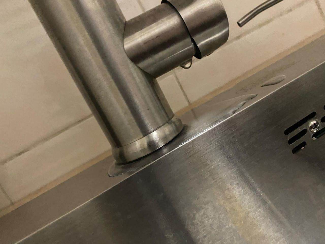 Змішувач для кухні Silver FANK SLUN0724 у реальних умовах використання від користувача Андрій.