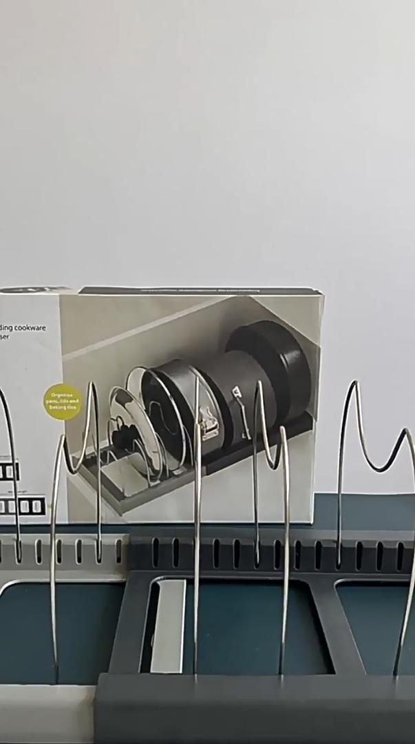 Підставка-органайзер кухонна для кришок/мисок/сковорідок/каструль розкладна (17841137) у реальних умовах використання від покупця Марина Чепурна.