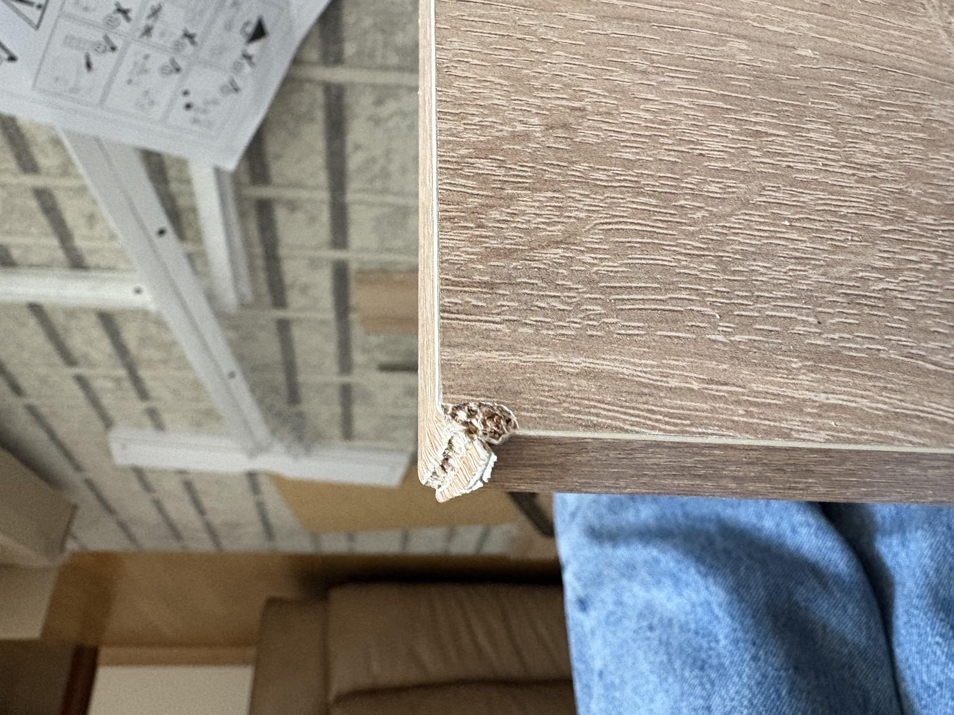 Письмовий стіл Компаніт Лофт-10 95х48х76,3 см Німфея альба (24844844) у реальних умовах використання від покупця Елена Селиванова.