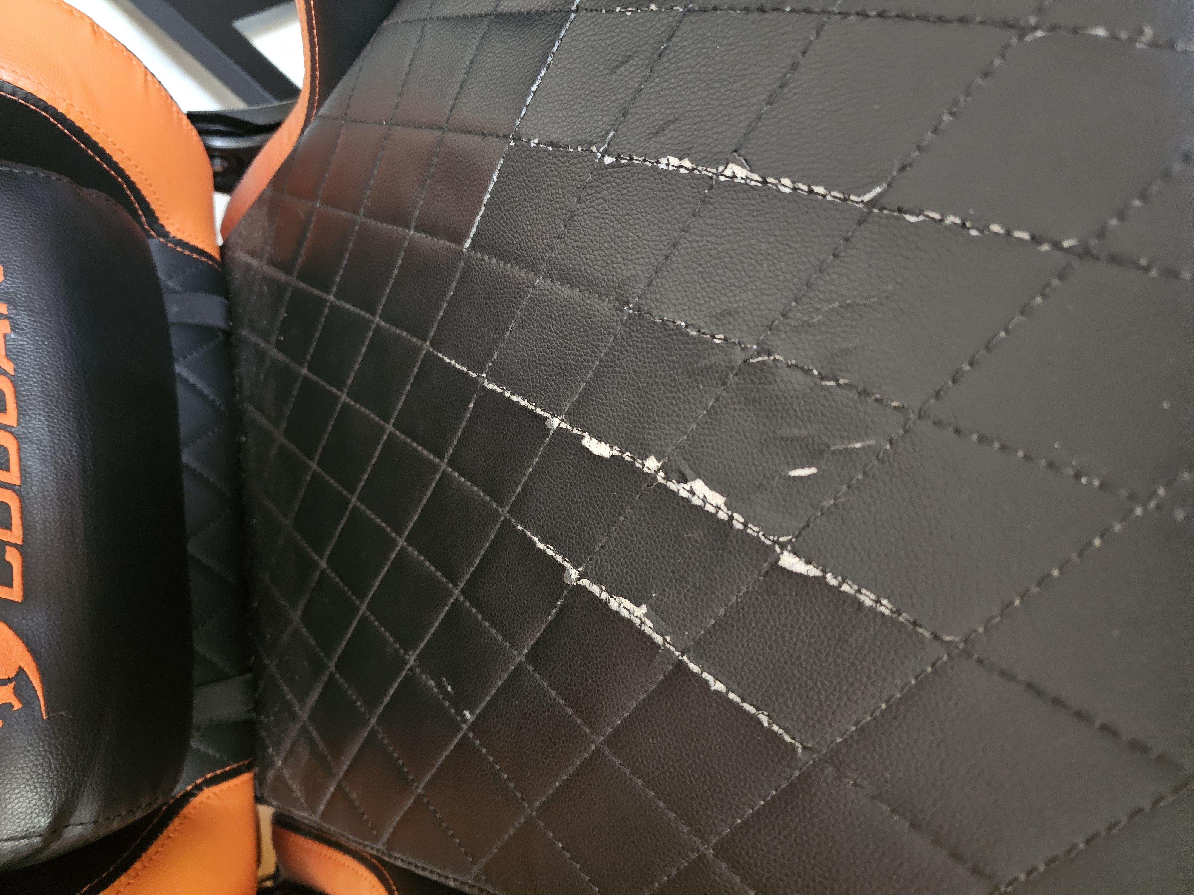 Крісло Cougar геймерське Armor S помаранчевий/чорний у реальних умовах використання від користувача Надія.