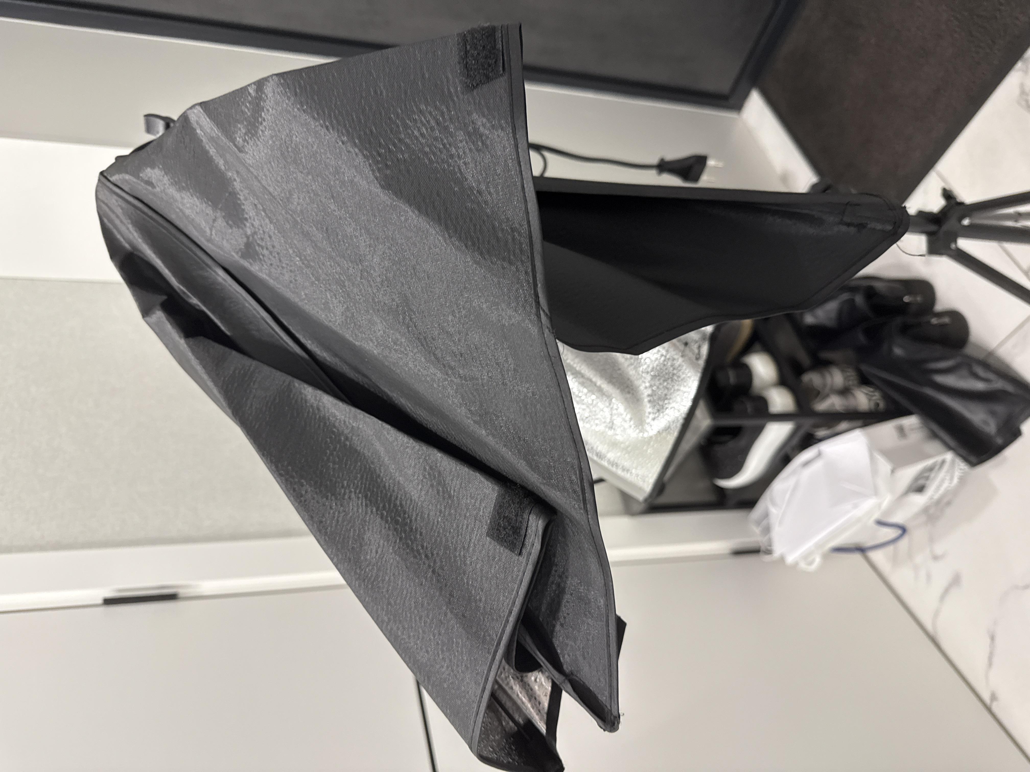 Набір студійного світла софтбокс 50×70 см зі штативом 210 см та LED лампа 24 Вт E27 6500K (S176) у реальних умовах використання від покупця Анастасия.