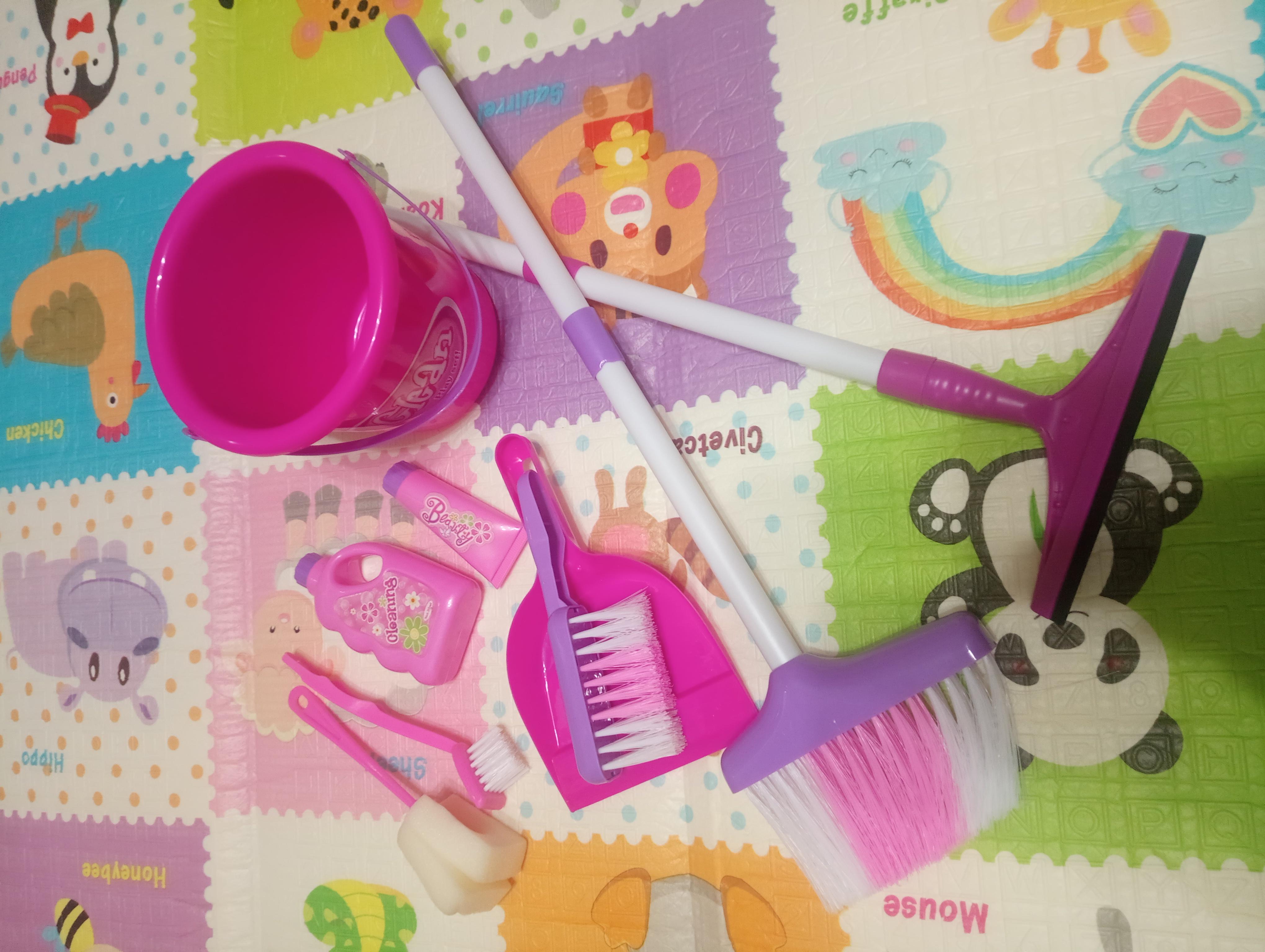 Фото: Игрушечный набор для уборки Limo Toy (667-16-19-1), отправлено пользователем Юрій Игрушечный набор для уборки Limo Toy (667-16-19-1) в реальных условиях использования от пользователя Юрій.