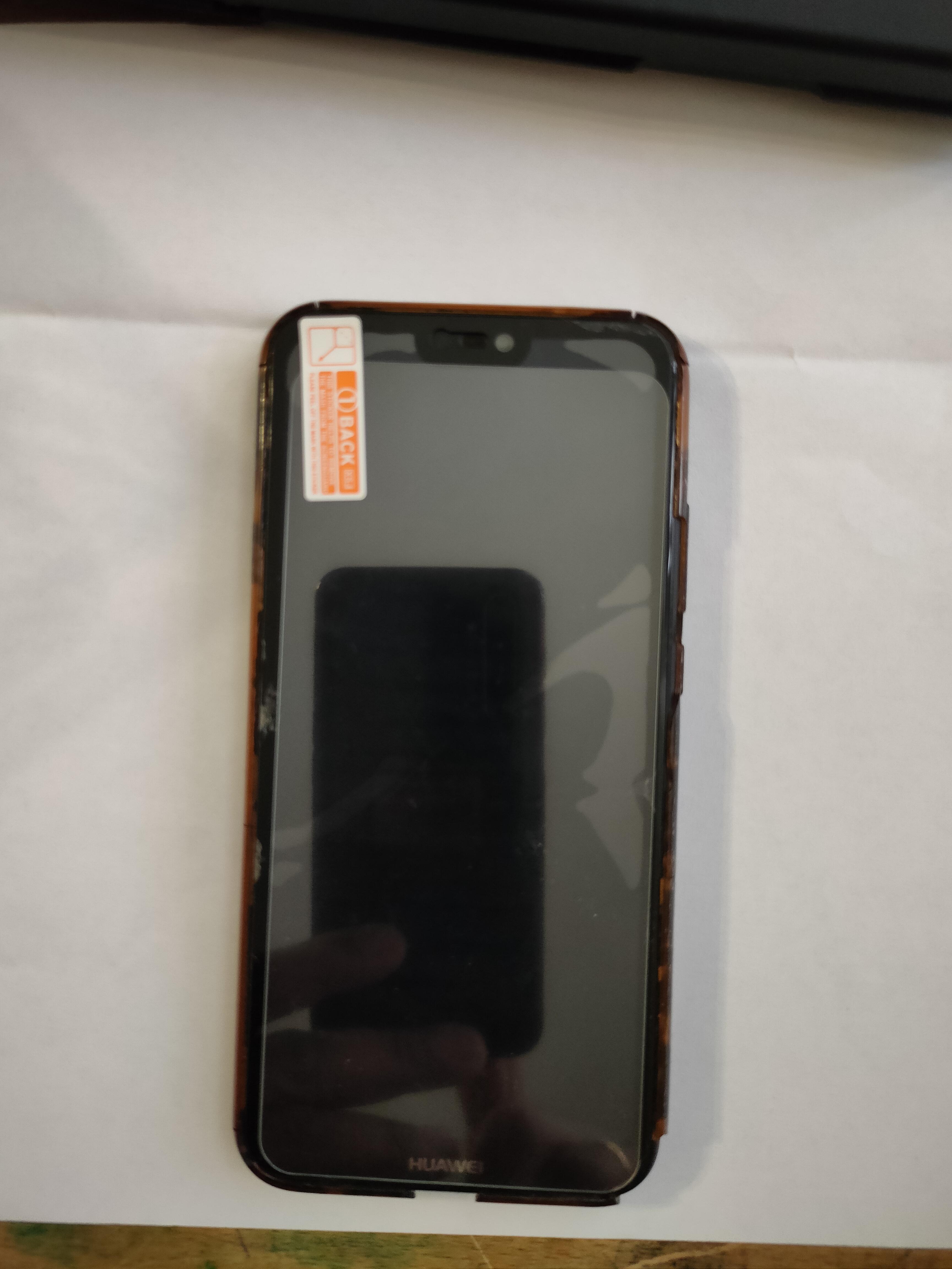 Фото: Защитное стекло PowerPlant для Huawei P20 Lite, отправлено покупателем Богдан Защитное стекло PowerPlant для Huawei P20 Lite в реальных условиях использования от покупателя Богдан.