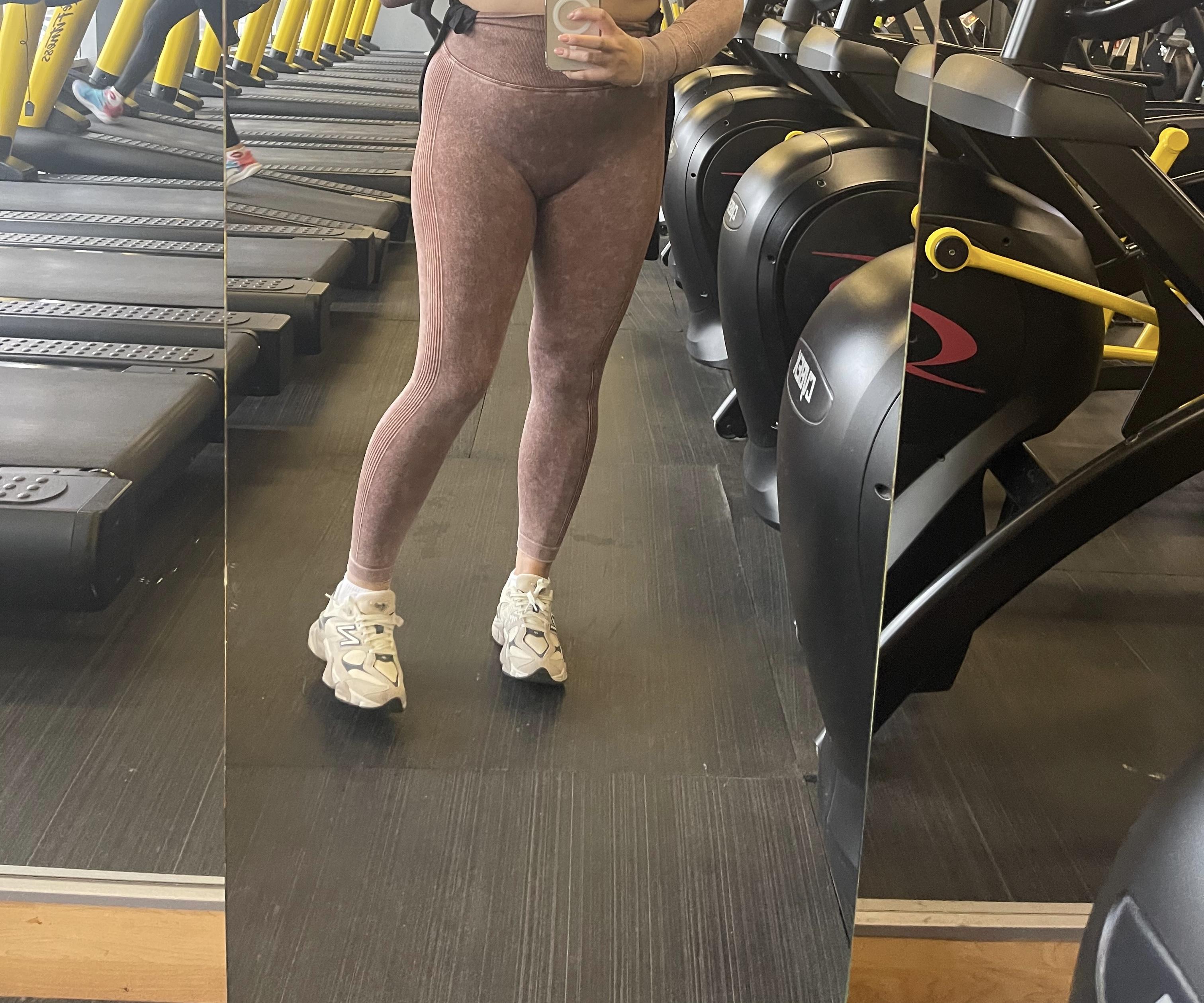 Костюм для фітнесу жіночий LILAFIT S Коричневий (LFS000081) у реальних умовах використання від користувача Інна.