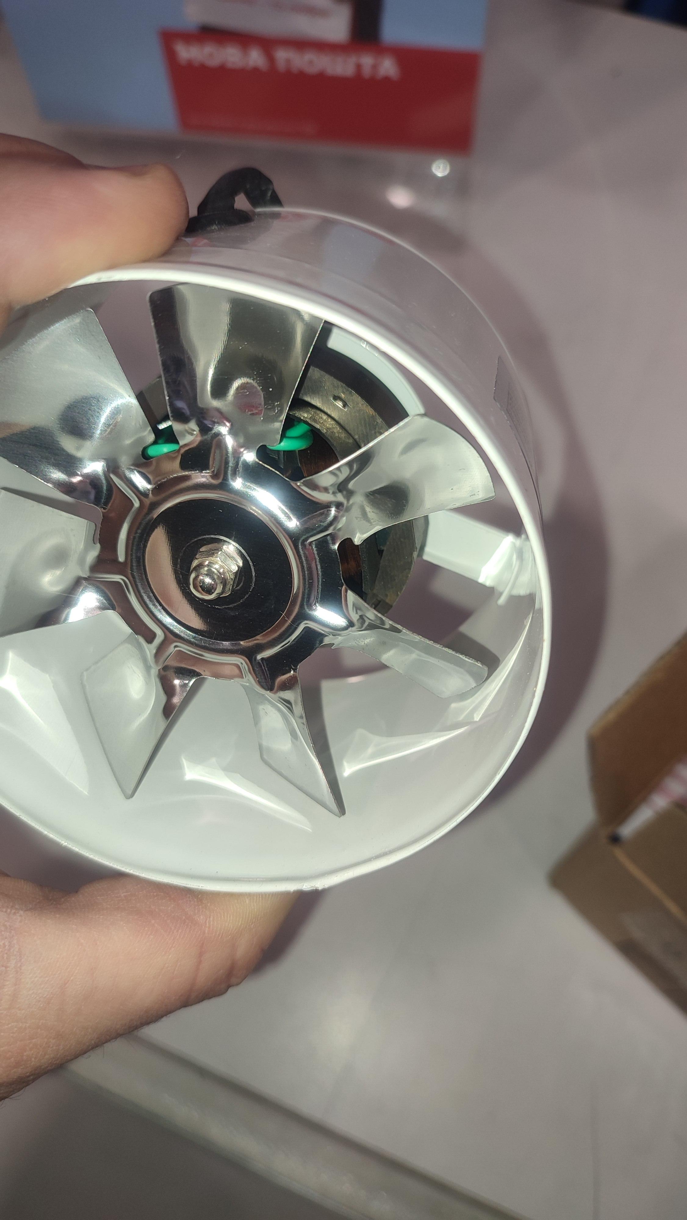 Фото: Вентилятор канальный осевой UVS VENUS VKAM mini 100 мм, отправлено пользователем Роман Вентилятор канальный осевой UVS VENUS VKAM mini 100 мм в реальных условиях использования от пользователя Роман.