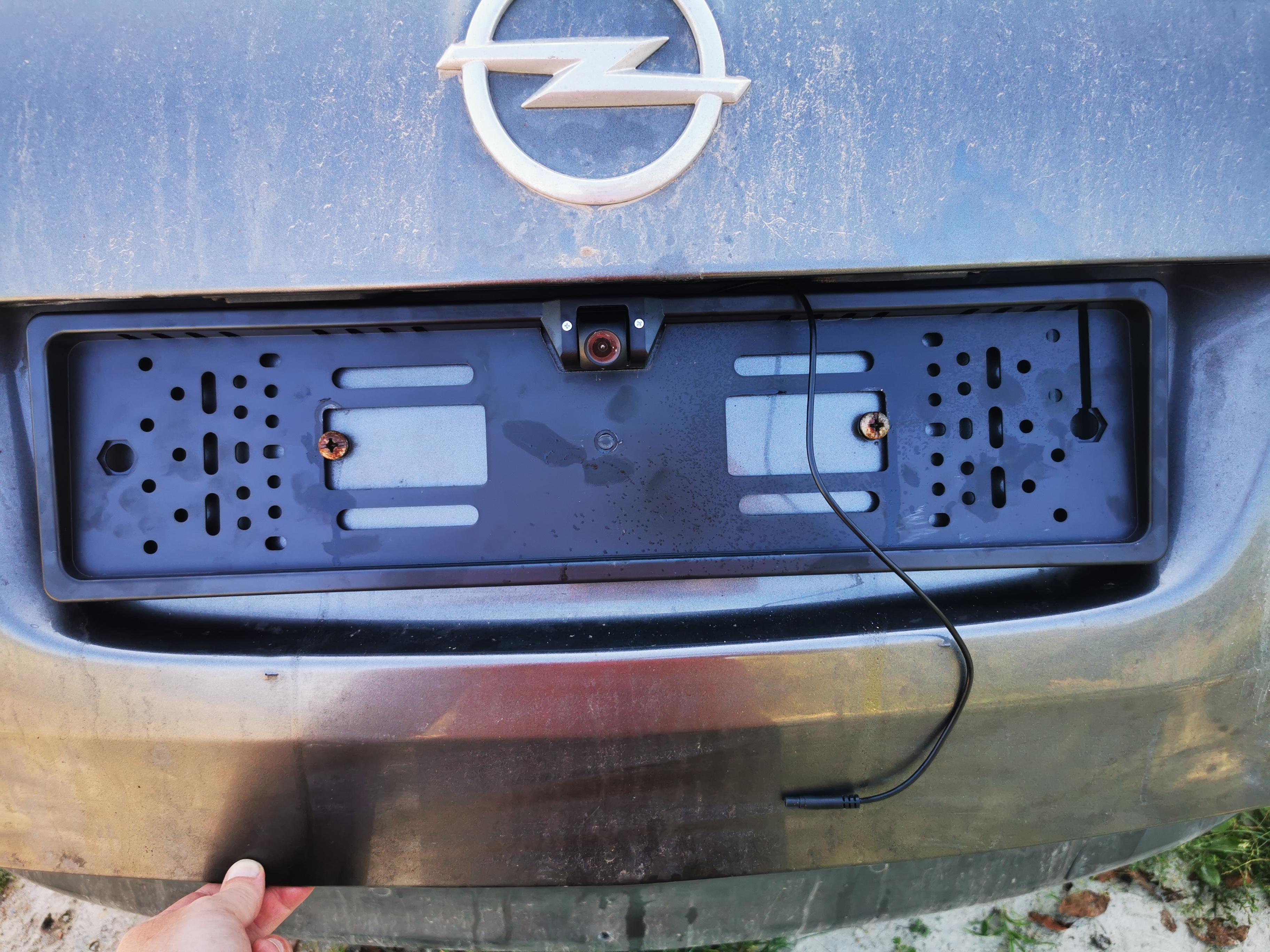 Рамка номерна для монтажу камер заднього та переднього огляду nr-01 (НФ-00000045) у реальних умовах використання від покупця Руслан.