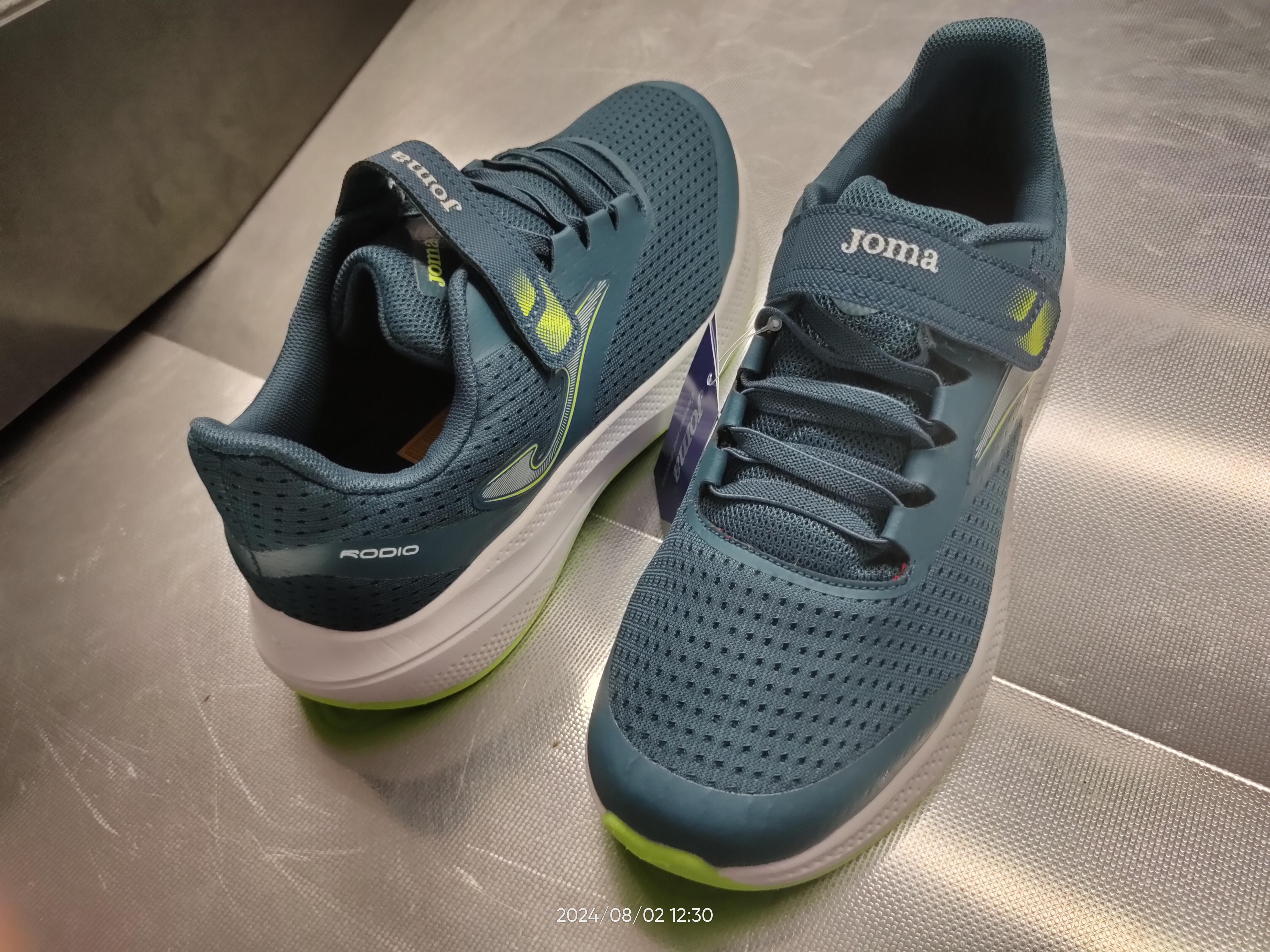 Кроссовки Joma JRODIS2417 р.32 зеленые в реальных условиях использования от покупателя Александр.