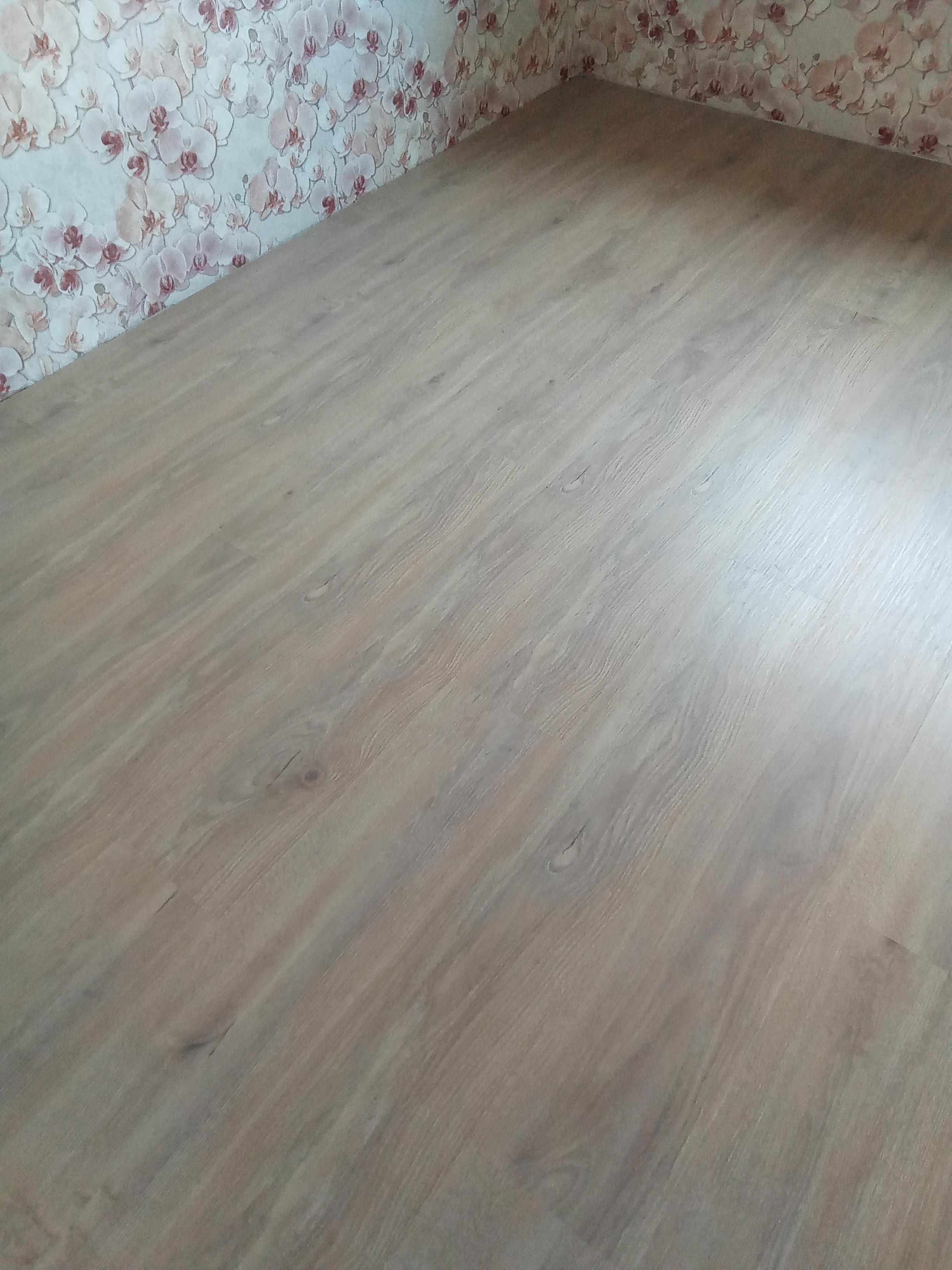 Ламінат Kronospan Kronostep дуб франклін 33/АС5/8 мм (К470) у реальних умовах використання від користувача Наталя.