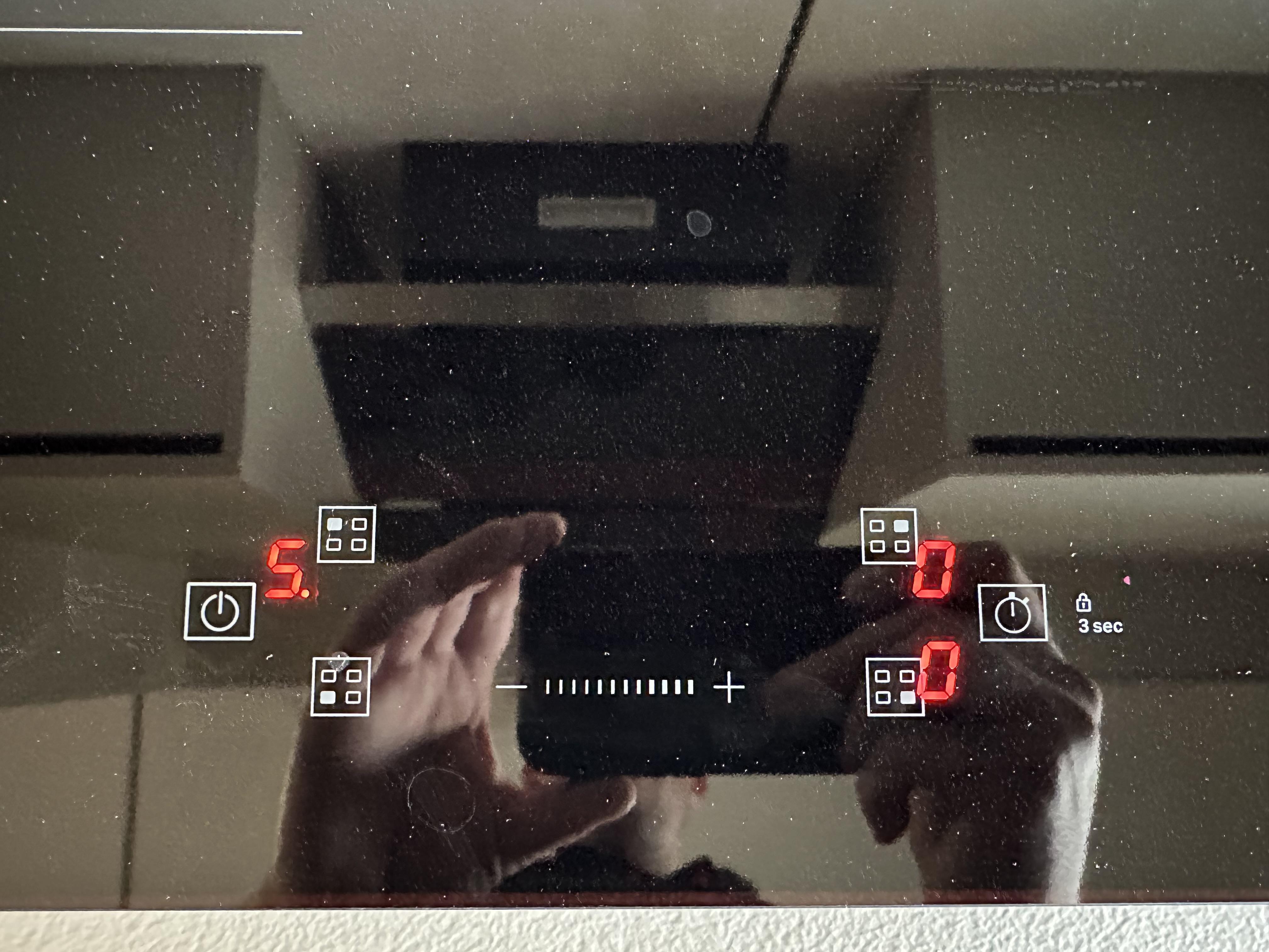 Варильна поверхня індукційна Whirlpool WS QS460 NE у реальних умовах використання від користувача Владислав.