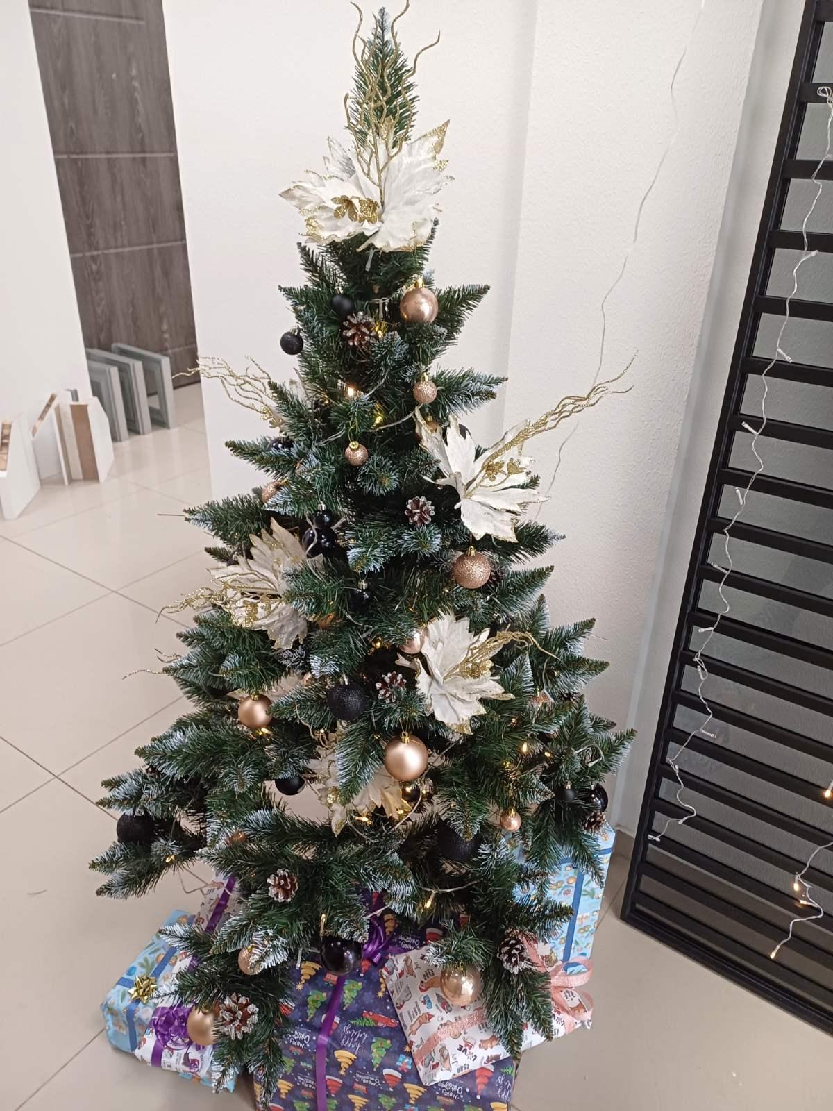 Фото: Набір ялинкових кульок 40 шт. (40037), надіслане користувачем Оксана Набір ялинкових кульок 40 шт. (40037) у реальних умовах використання від користувача Оксана.