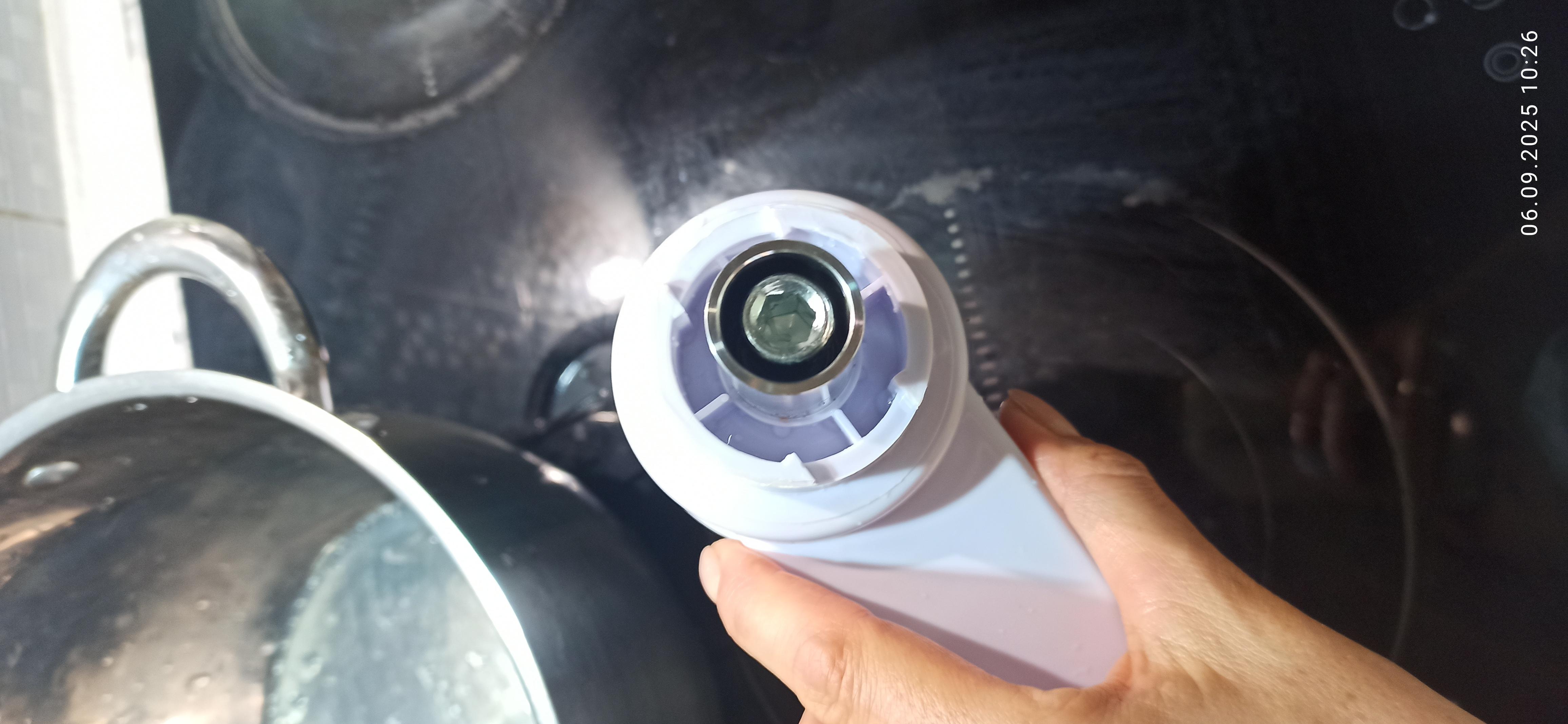 Мясорубка Domotec MS-2027 Grey (27918555) в реальных условиях использования от покупателя Євгенія.