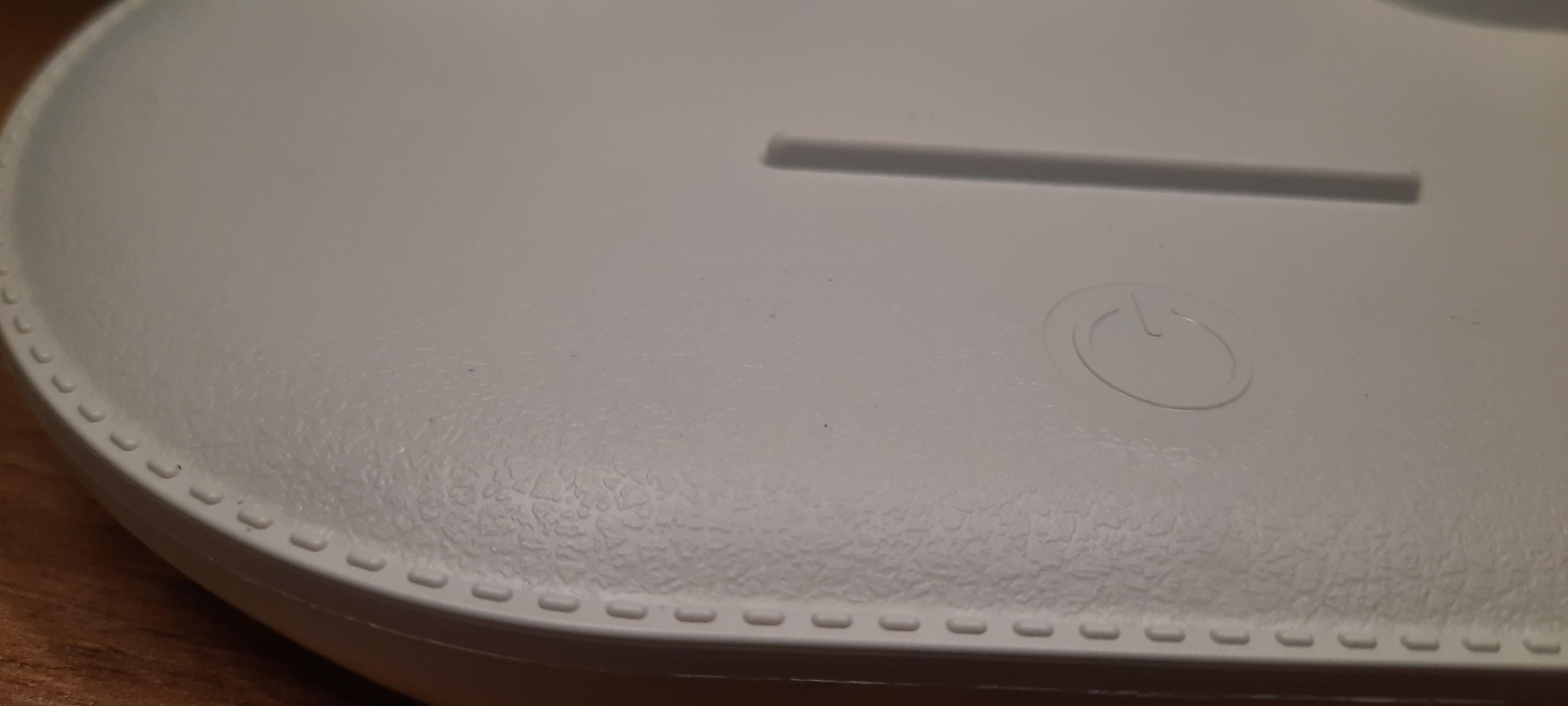 Лампа светодиодная настольная двойная с двумя плафонами на аккумуляторе с термометром/часами/календарем/держателями для ручек (12417617) в реальных условиях использования от пользователя Світлана.