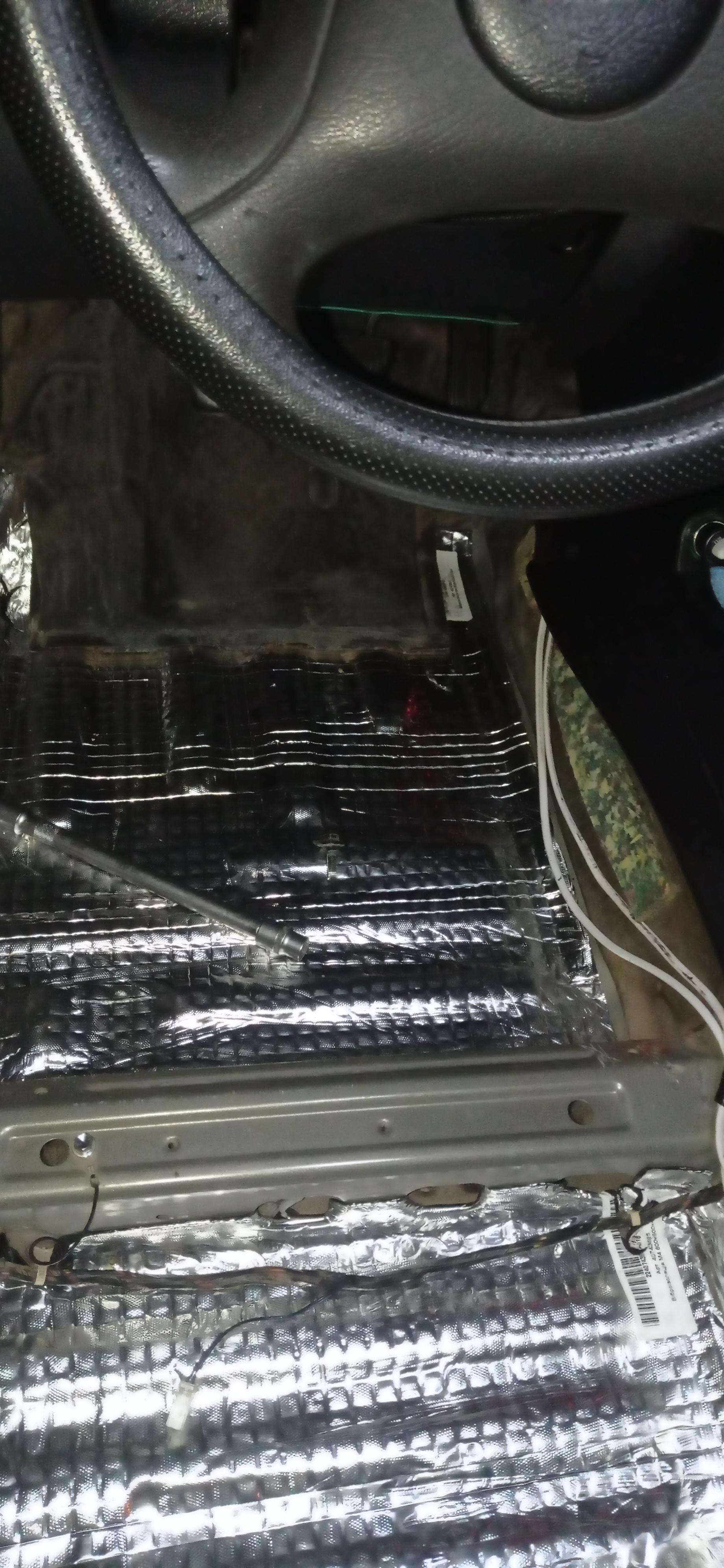 Фото: Виброизоляция M4 600х500 4 мм, отправлено пользователем Олег Виброизоляция M4 600х500 4 мм в реальных условиях использования от пользователя Олег.