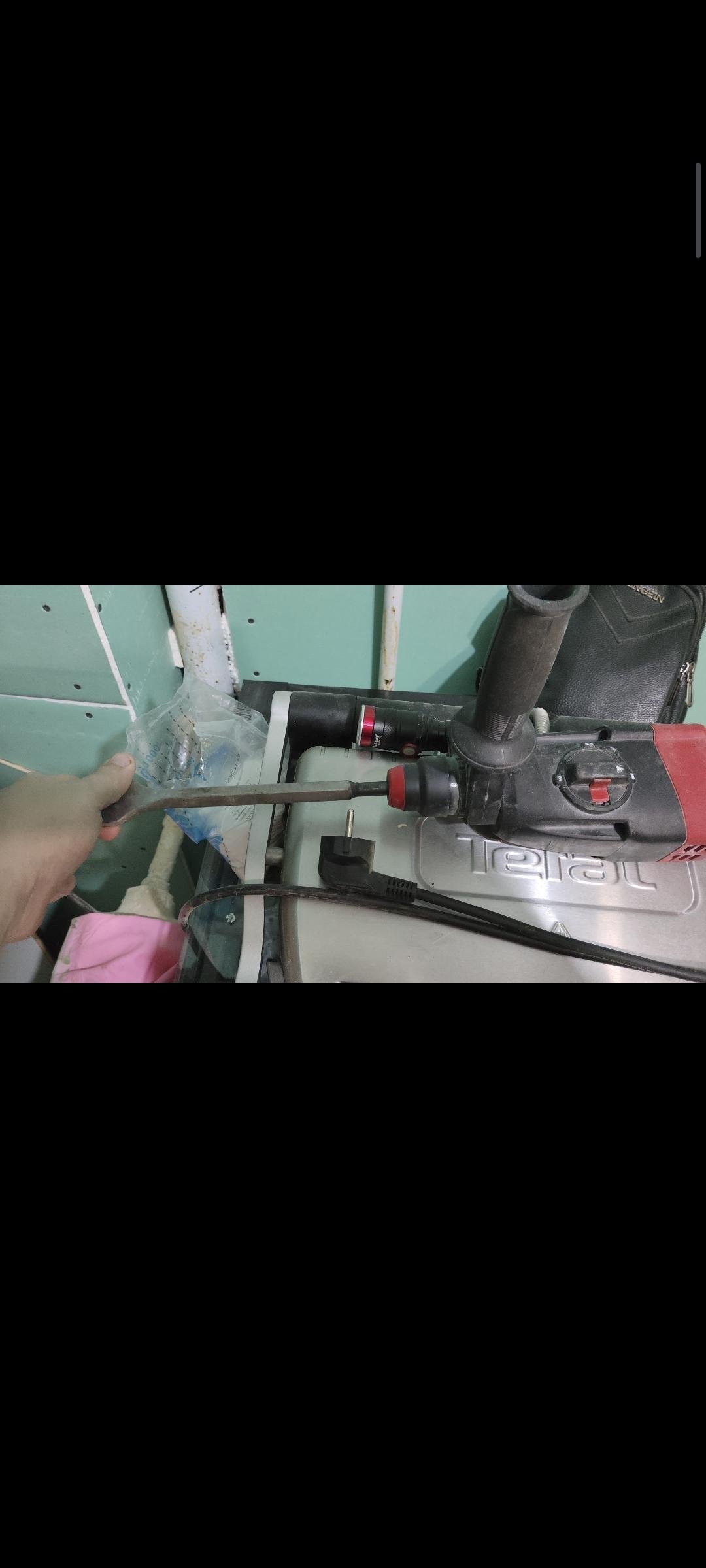 Перфоратор Einhell TC-RH 620 4F 4257990 в реальных условиях использования от покупателя Віталій.