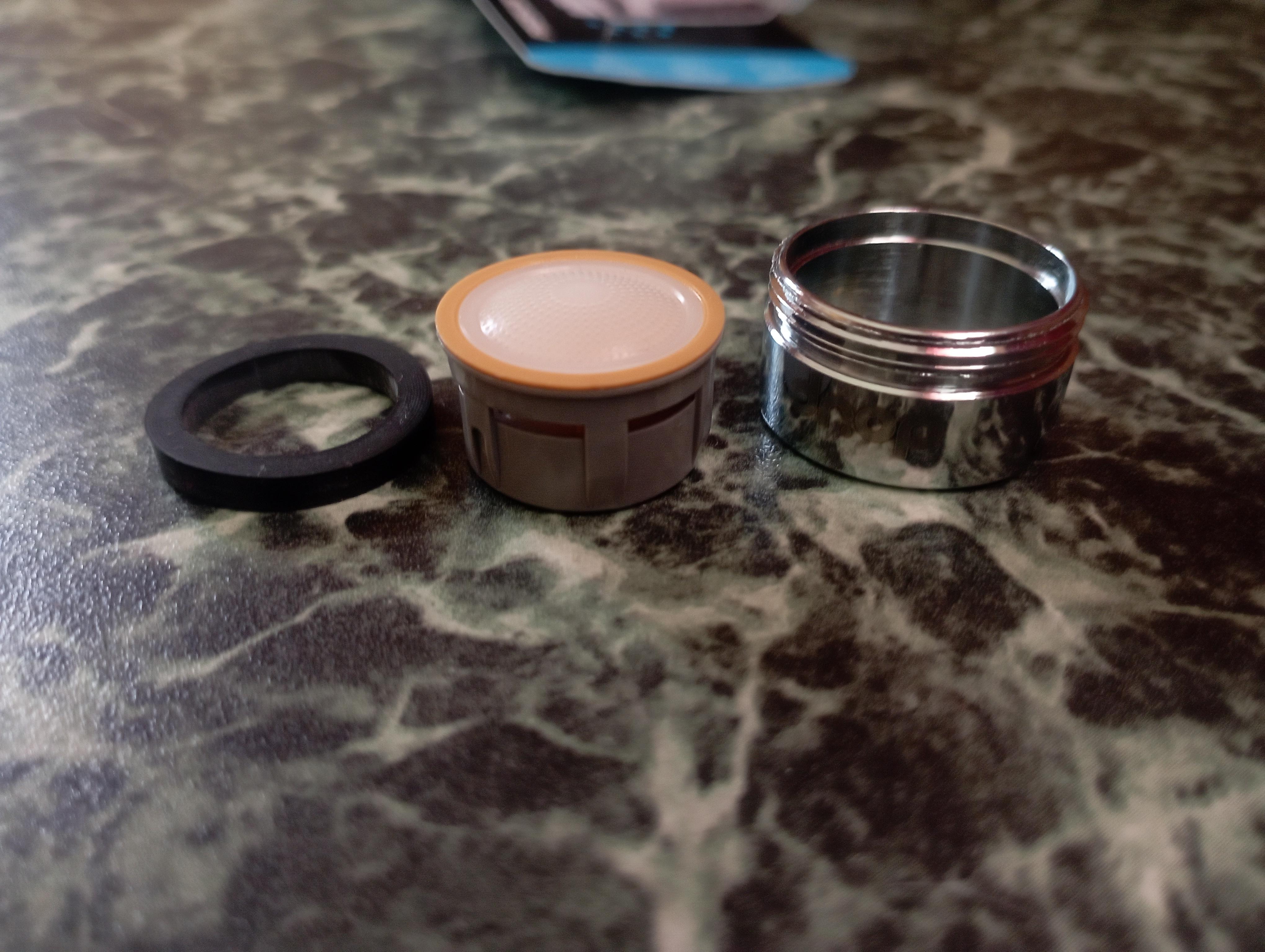 Аэратор водосберегающий для смесителя DROP PM03T-24 75% 3 л/мин наружная М 24 мм (24237480) в реальных условиях использования от пользователя Костянтин.